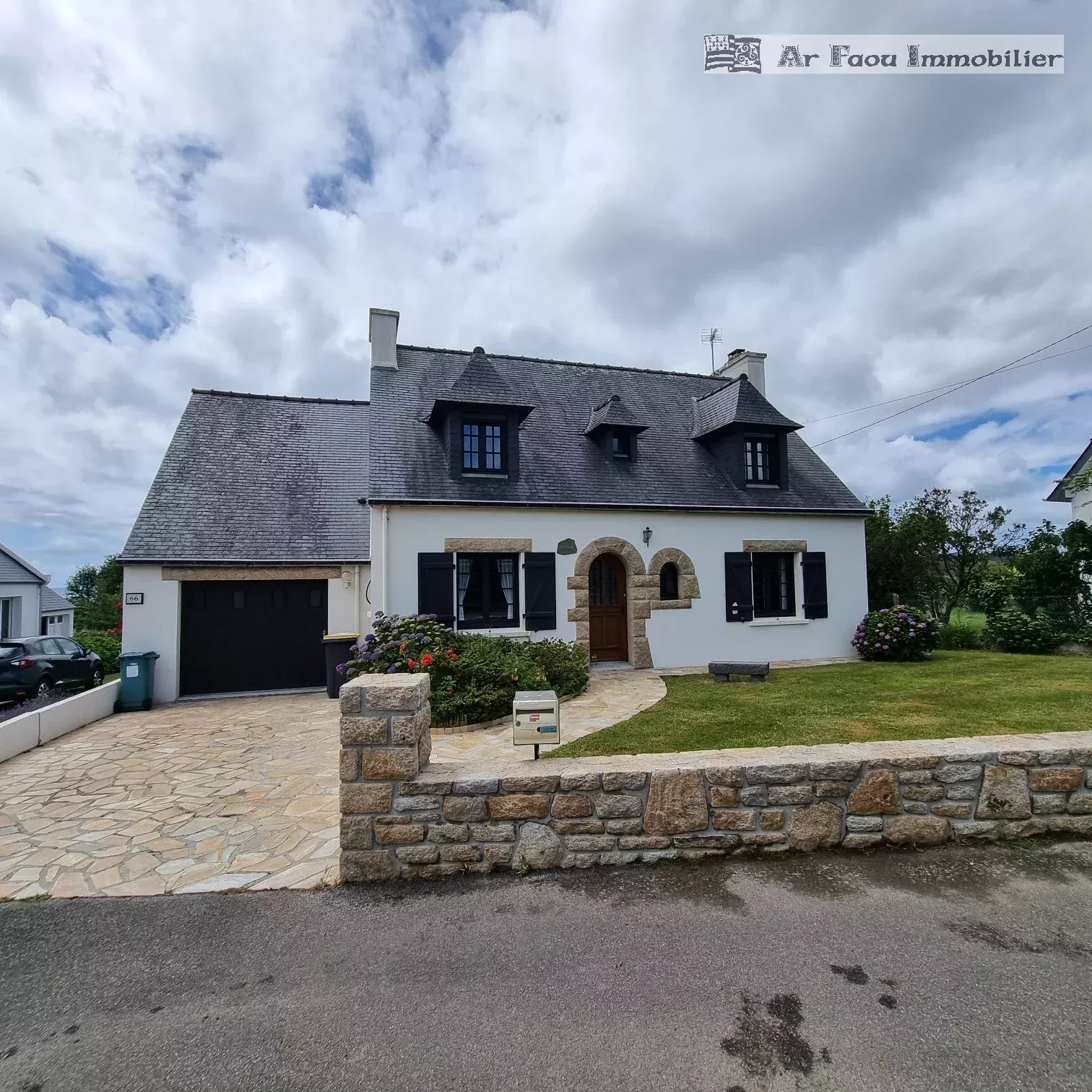 Agence immobilière de 