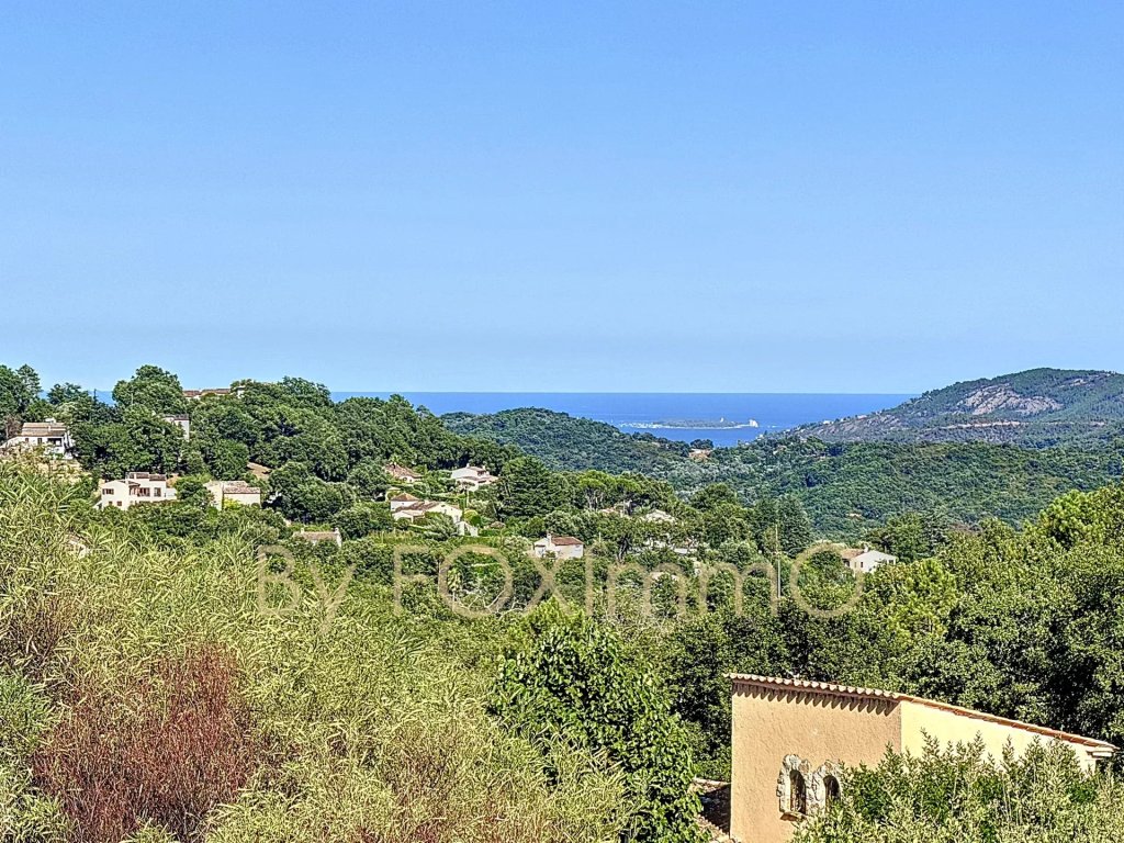 Villa for sale in Les Adrets de l’Esterel — Villa panoramic sea view, quiet, pool in Les Adrets
