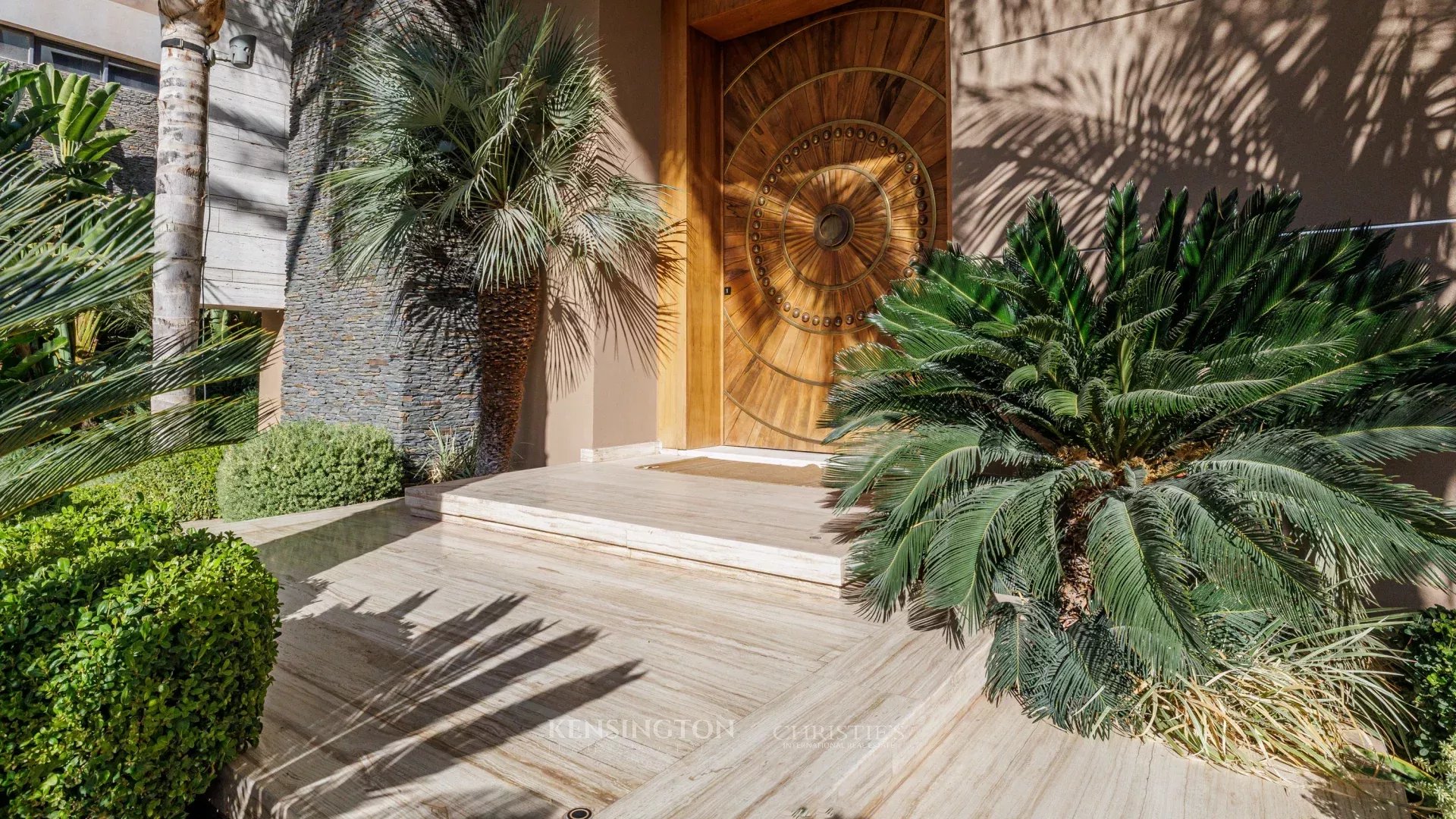 5 Bedroom Villa/Townhouse's Image 22