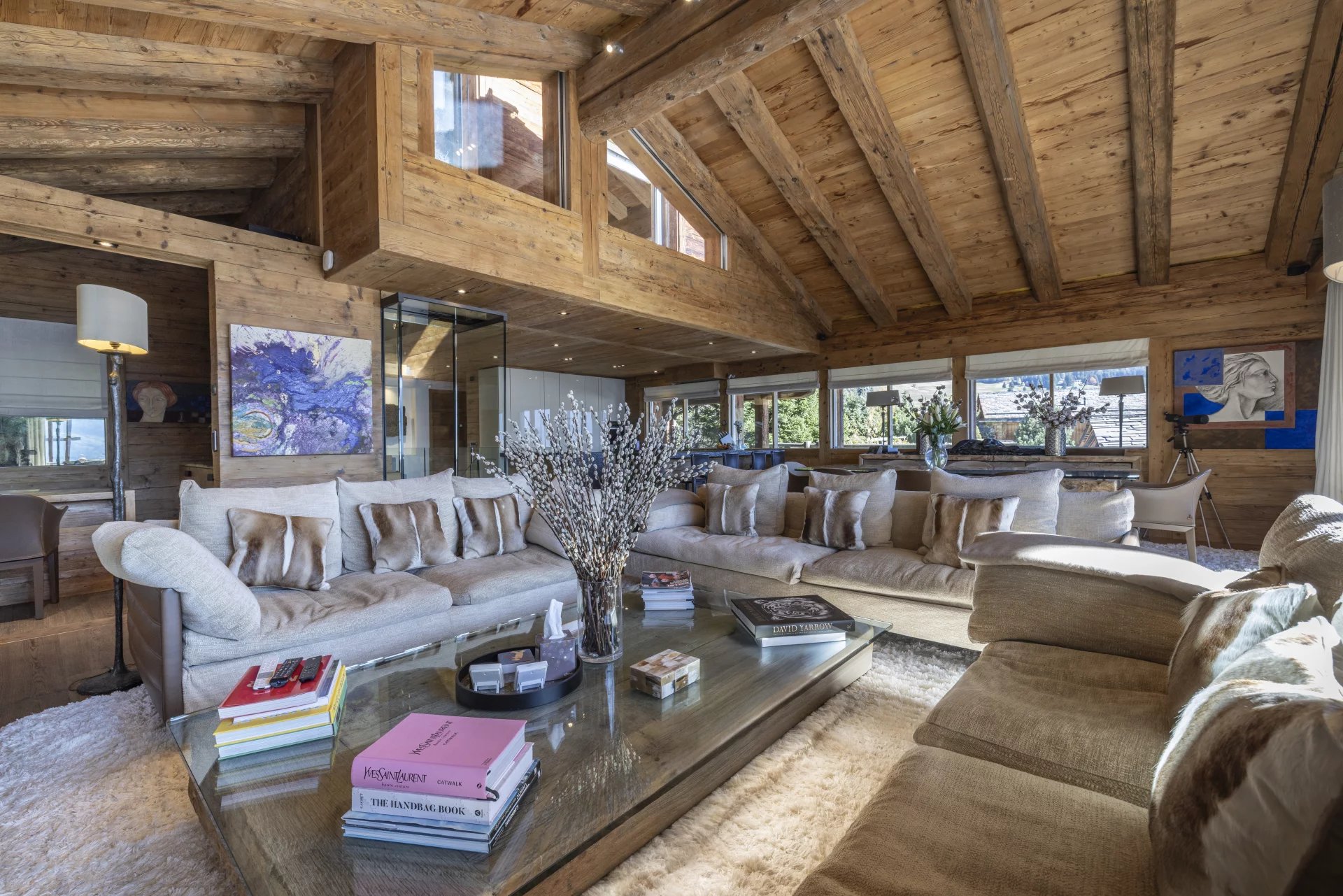 Luxury chalet with pool and wellness area