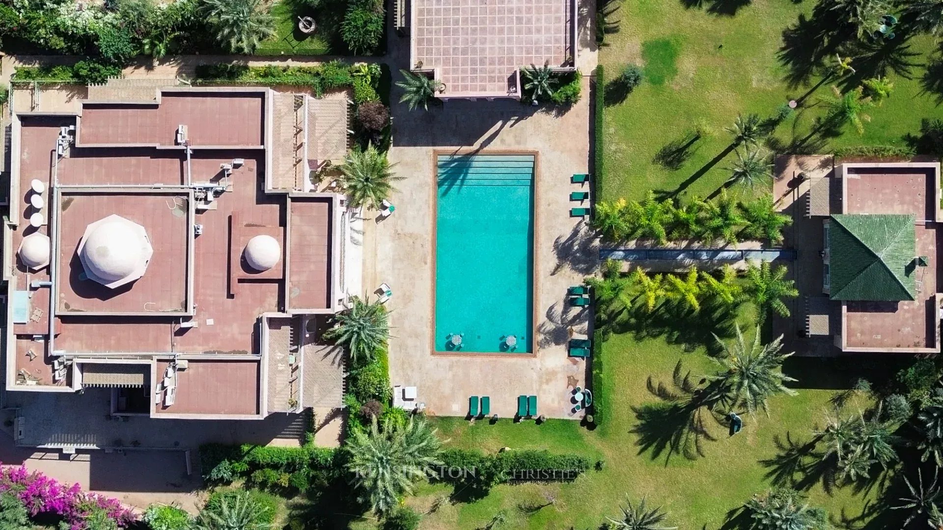 14 Bedroom Villa/Townhouse's Image 33