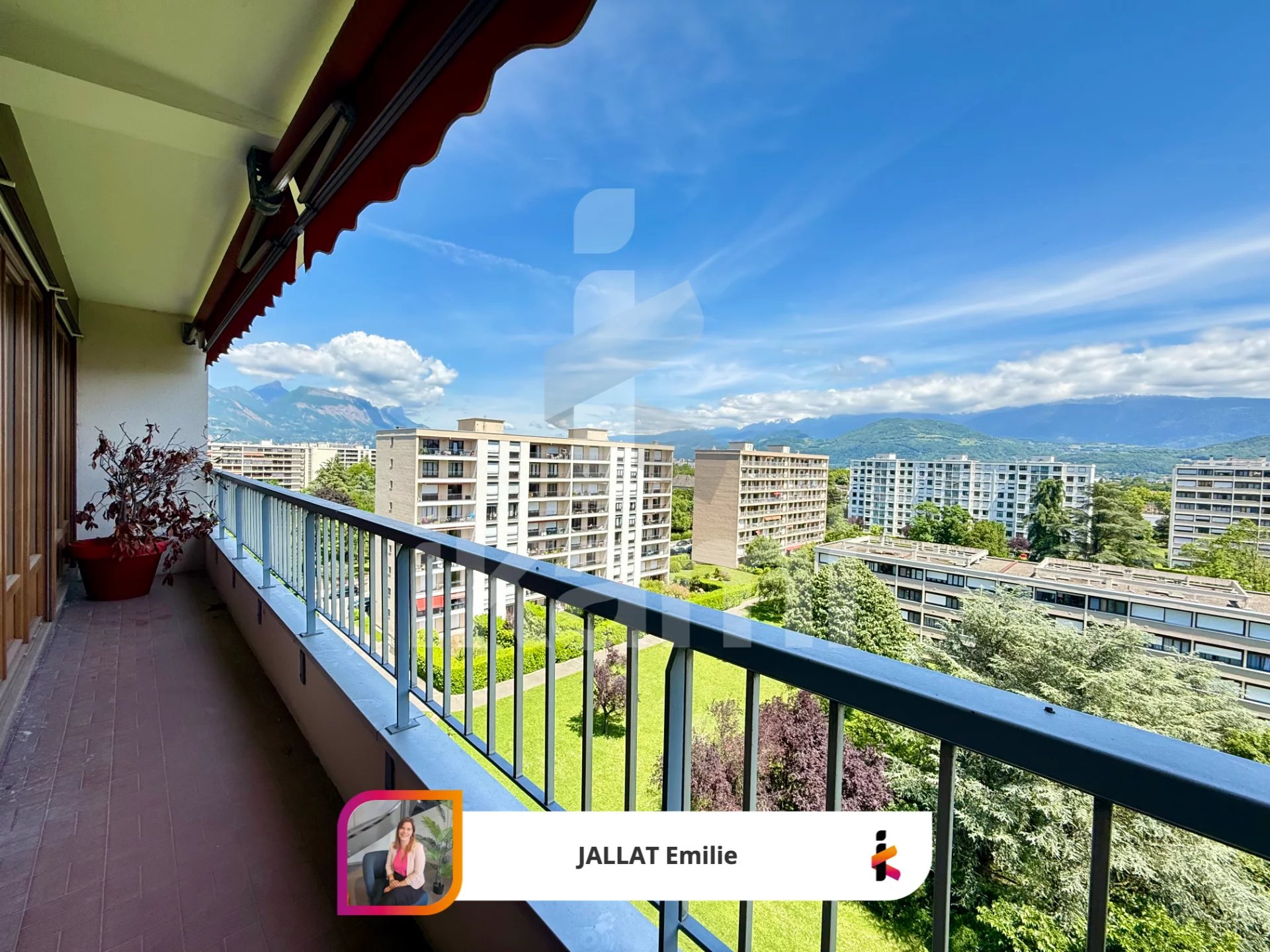 Appartement T5 de 120 m2   Vue Belledonne & Vercors   Dernie