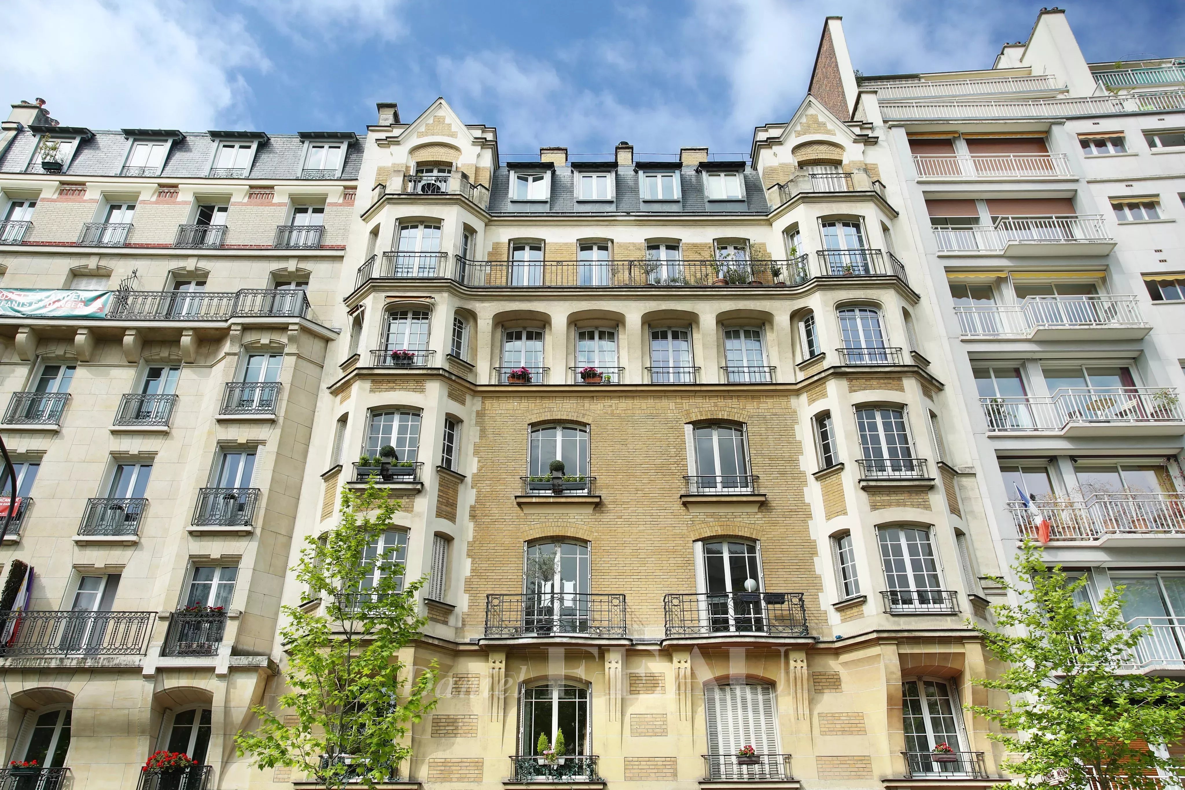 Rental Apartment Paris 16th