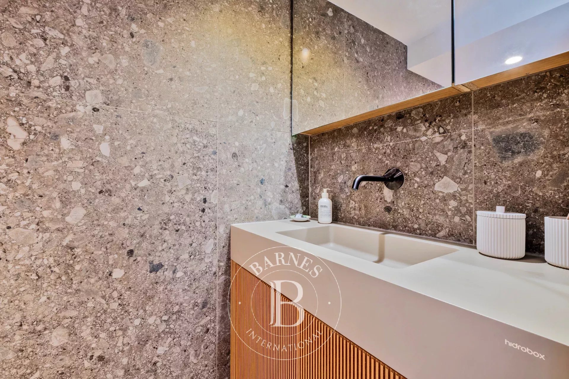 Daire Bordeaux - picture 10