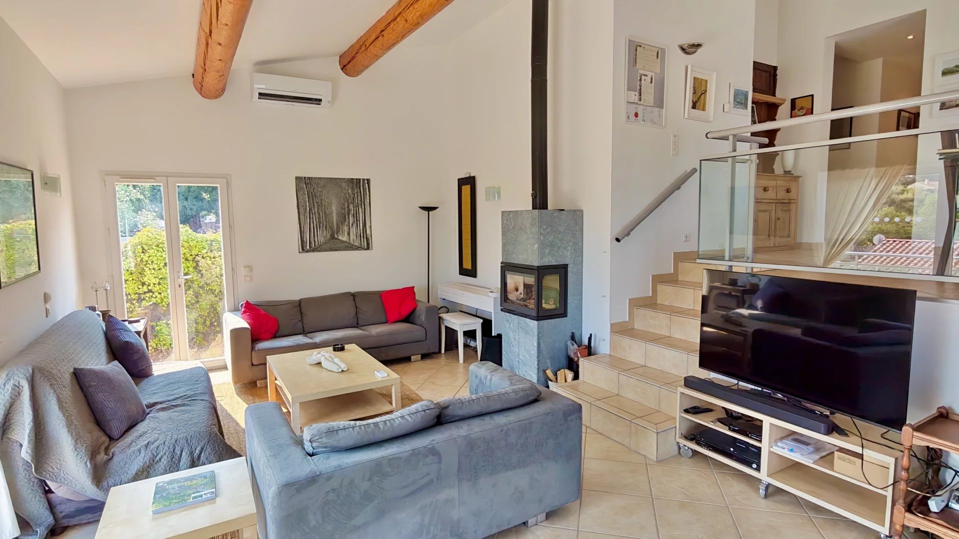 House in Peret - Image 2