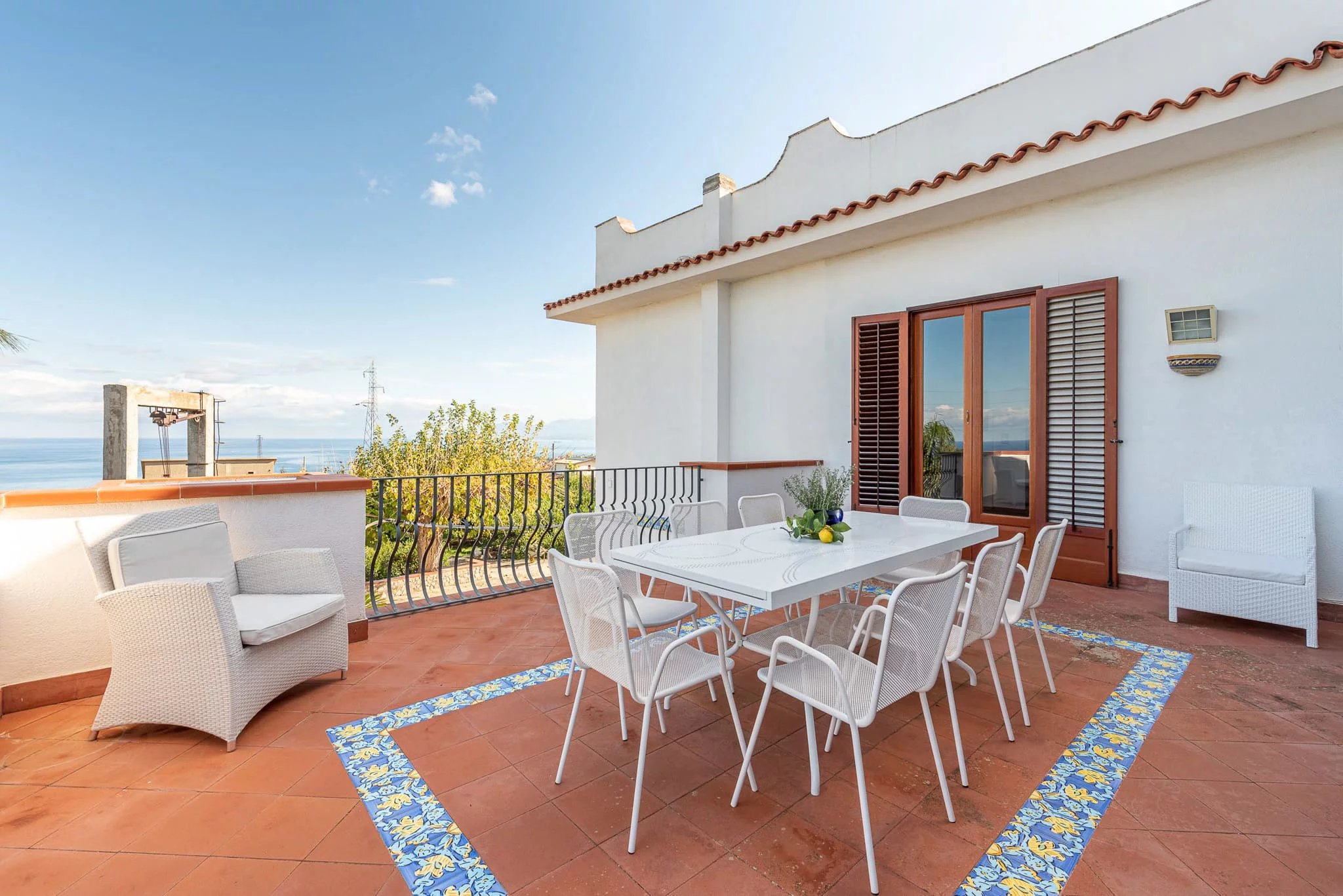 Villa in Salina - view 1