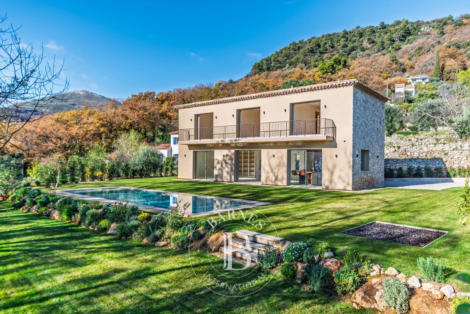 Villa Vence  -  ref 84025181 (picture 1)