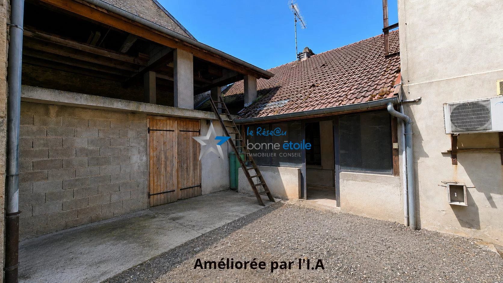 ENSEMBLE IMMOBILIER DE 300 m²