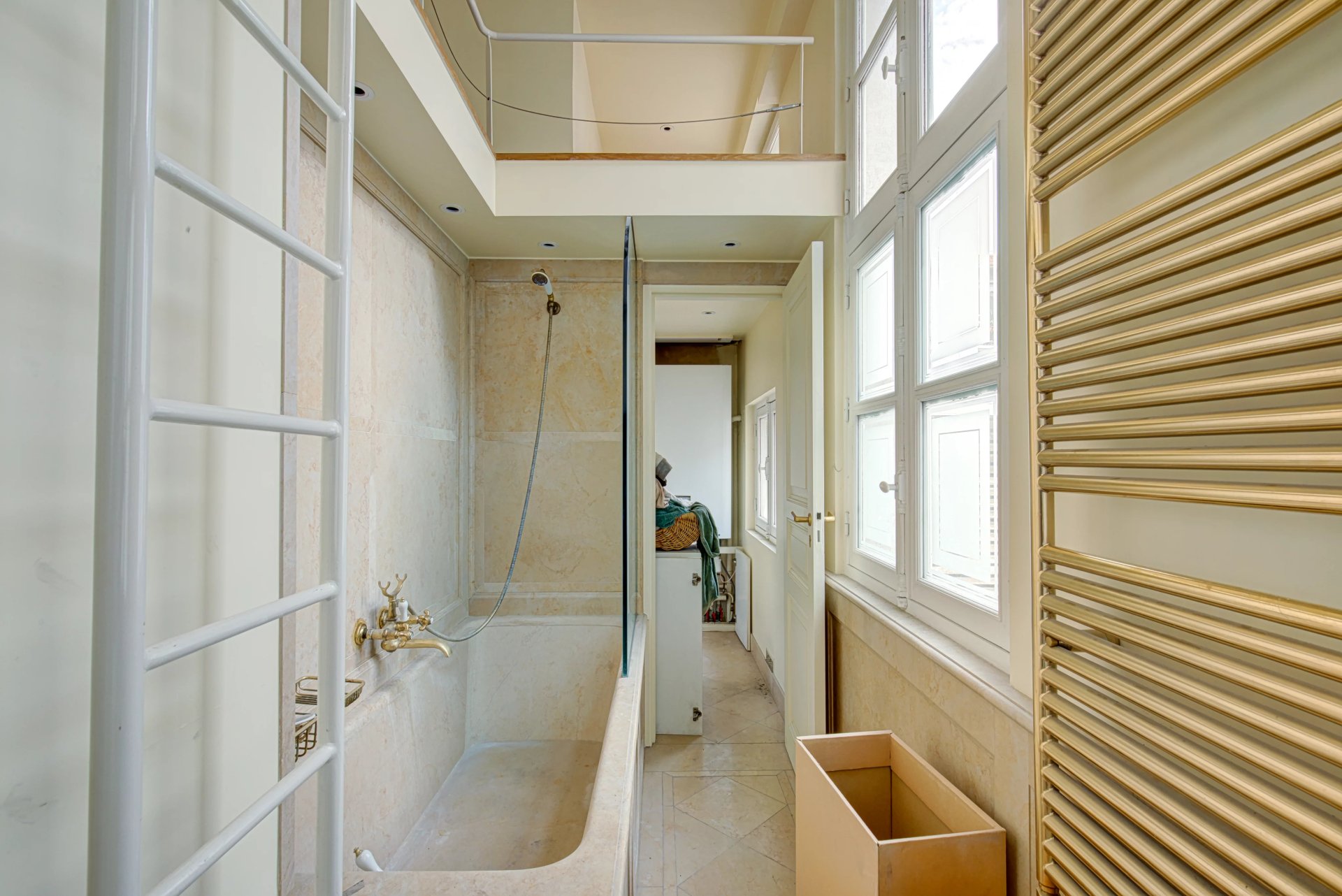 2 Bedroom Apartment/Flat's Image 7