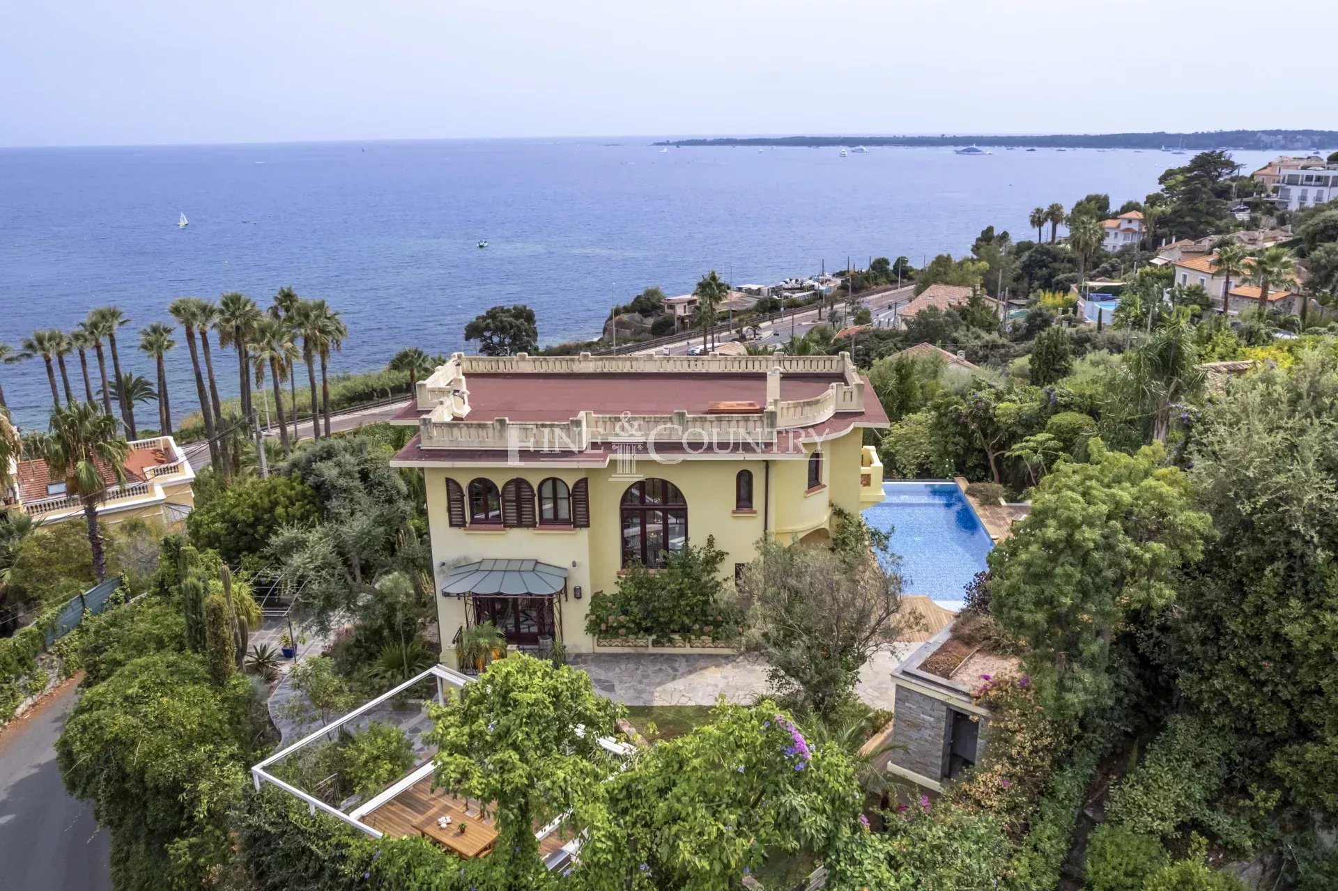 Photo of Art Deco Villa for Sale, Cannes Californie
