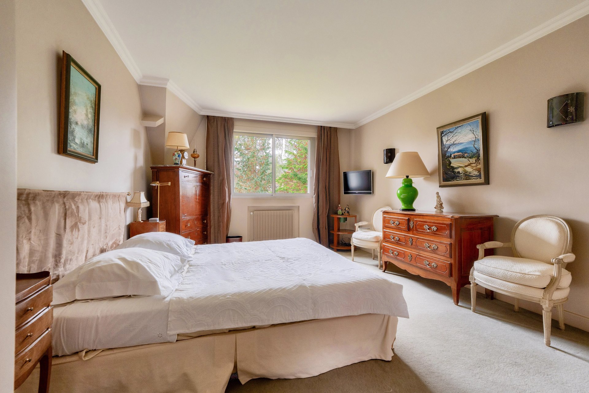 4 Bedroom Villa/Townhouse's Image 9