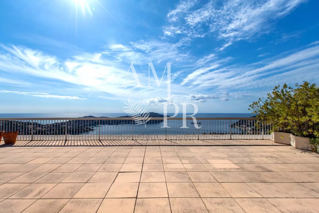 Apartment for sale in Villefranche sur Mer — Exceptional apartment for sale in Villefranche sur Mer
