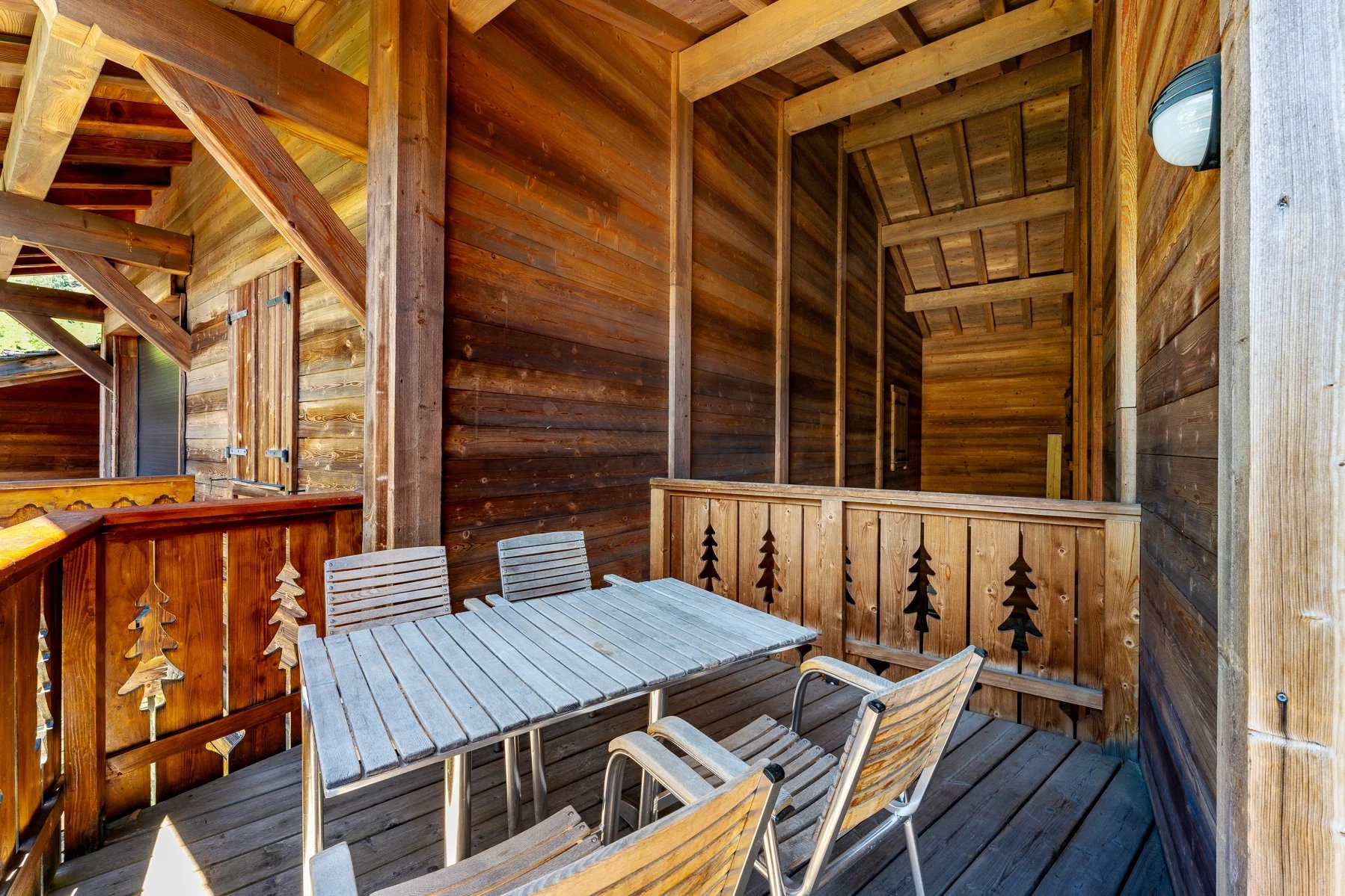 Photo of CHAMONIX - 4 bedroom chalet at the foot of the piste