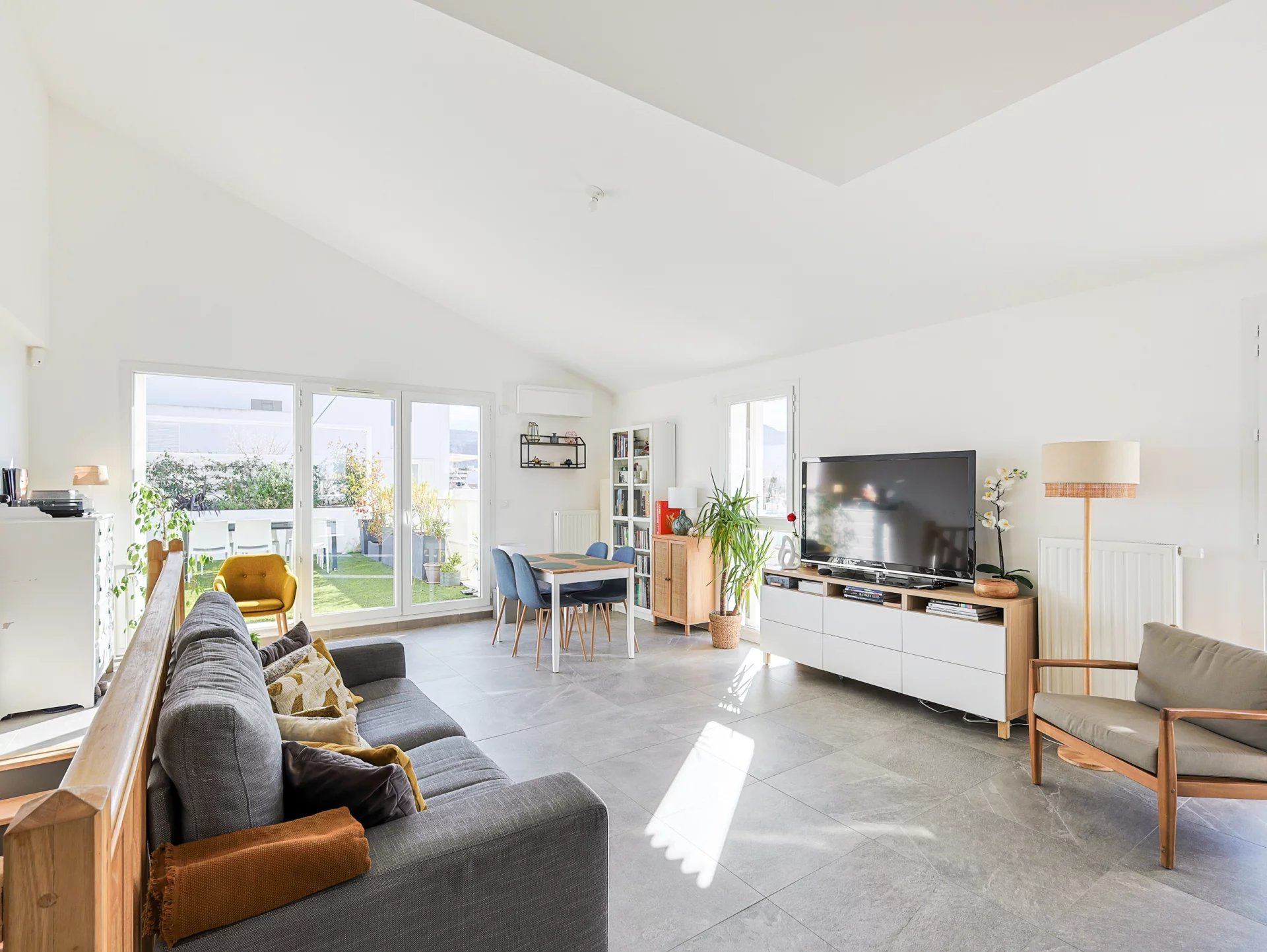 Piso Marseille 8ème - picture 1