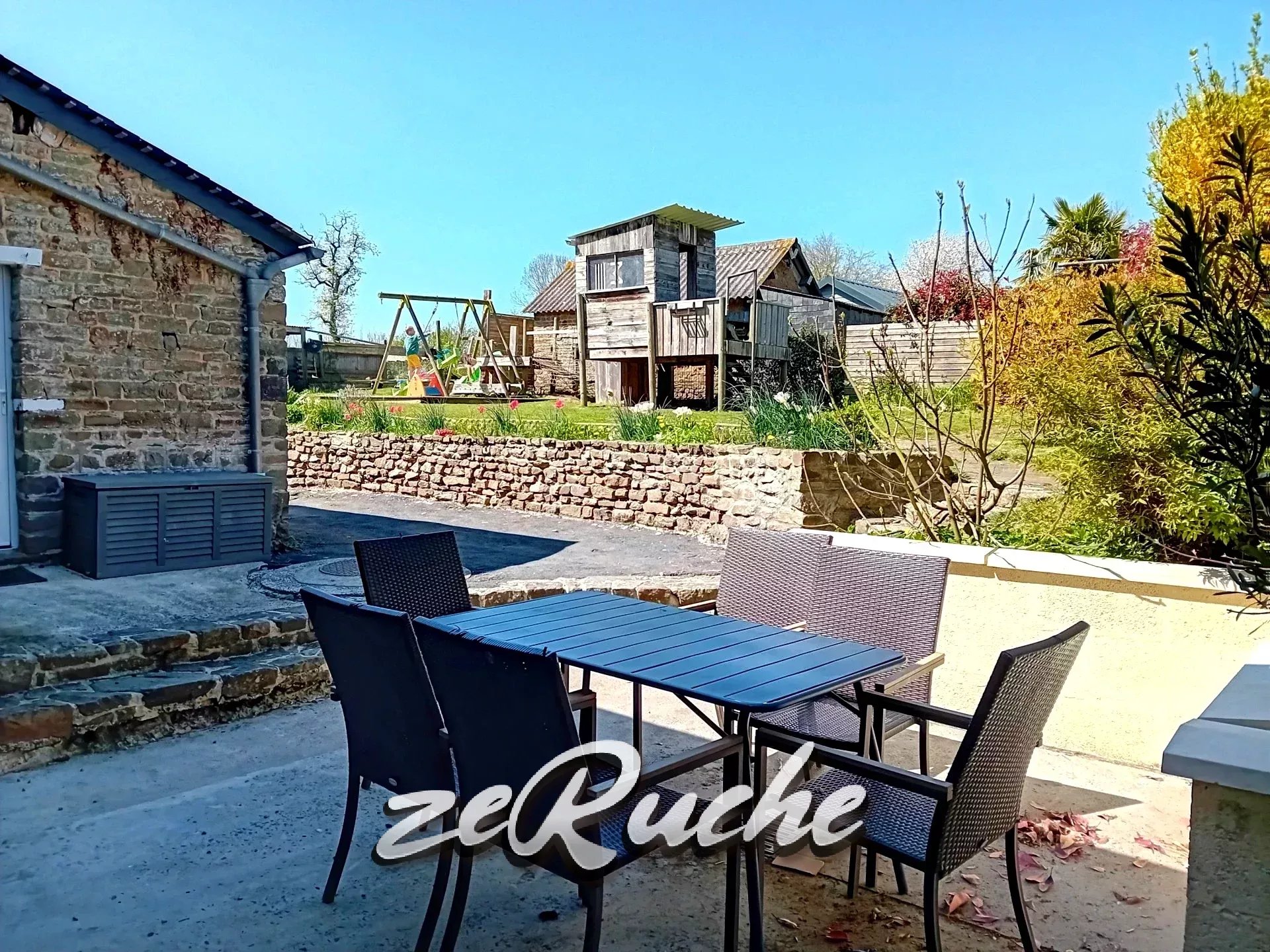 Agence immobilière de ZERUCHE