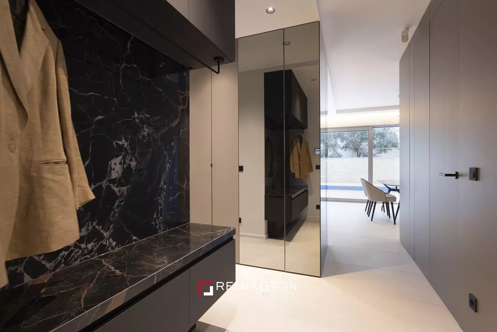 Apartment/Flat's Image 27