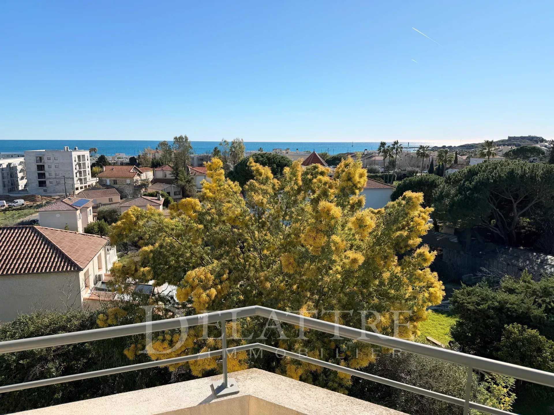 ANTIBES