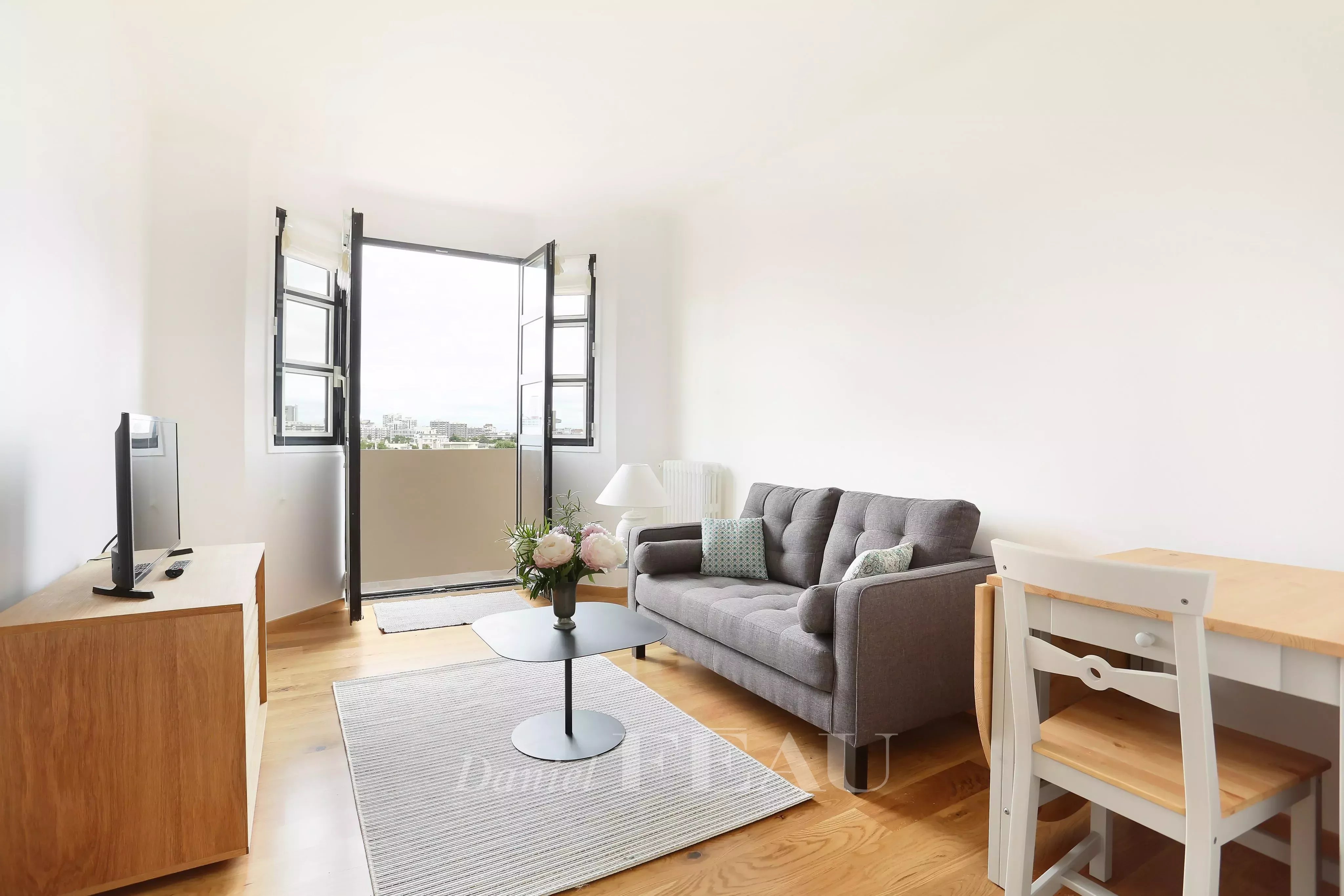 Rental Apartment Neuilly-sur-Seine