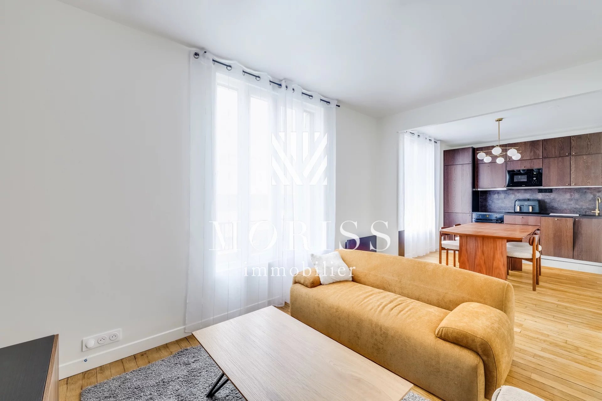 Appartement 46m2, avec balcon / Rue Anselme / Ligne 13 & Ligne 1 - Image 1