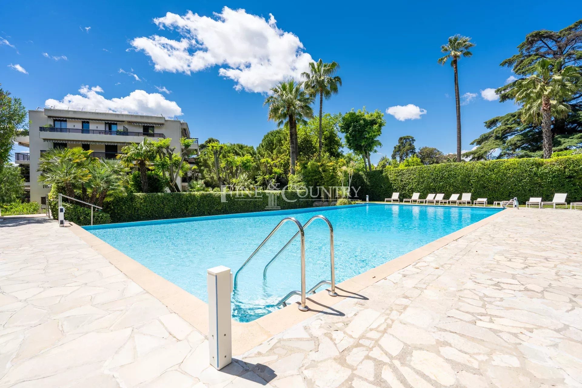 Photo of Apartment for sale in Cannes with pool and tennis