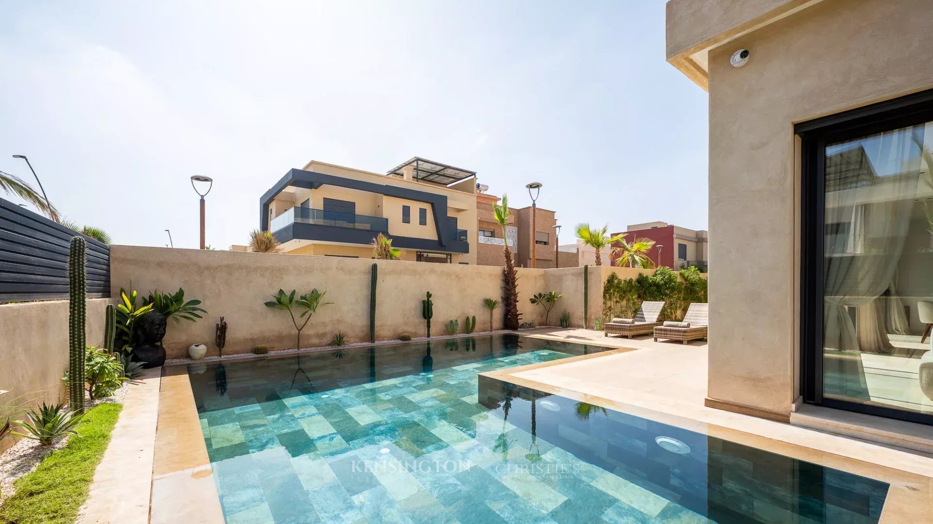 4 Bedroom Villa/Townhouse's Image 3