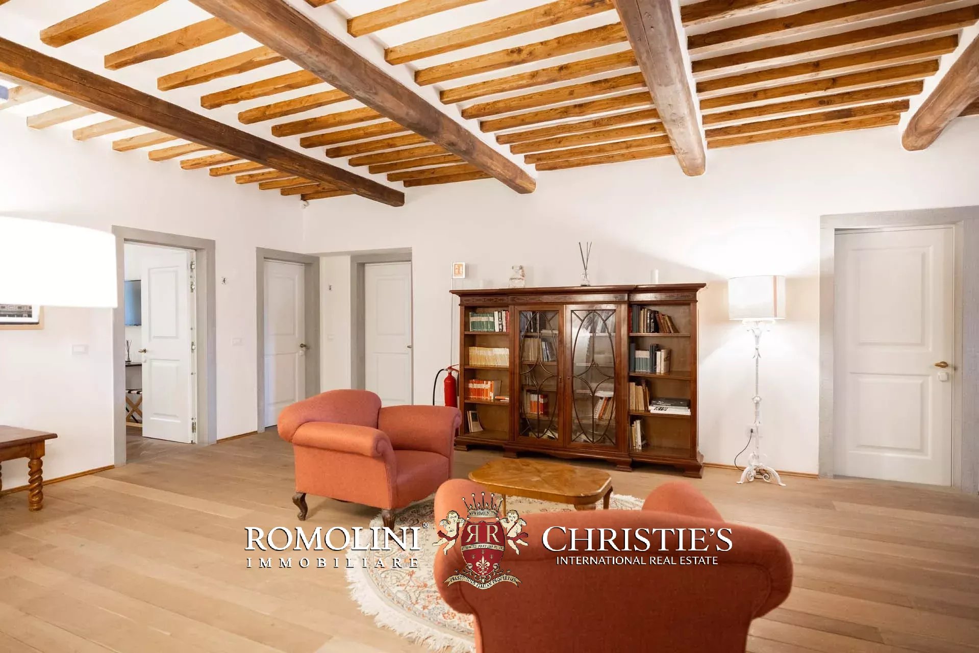 37 Bedroom Villa/Townhouse's Image 65