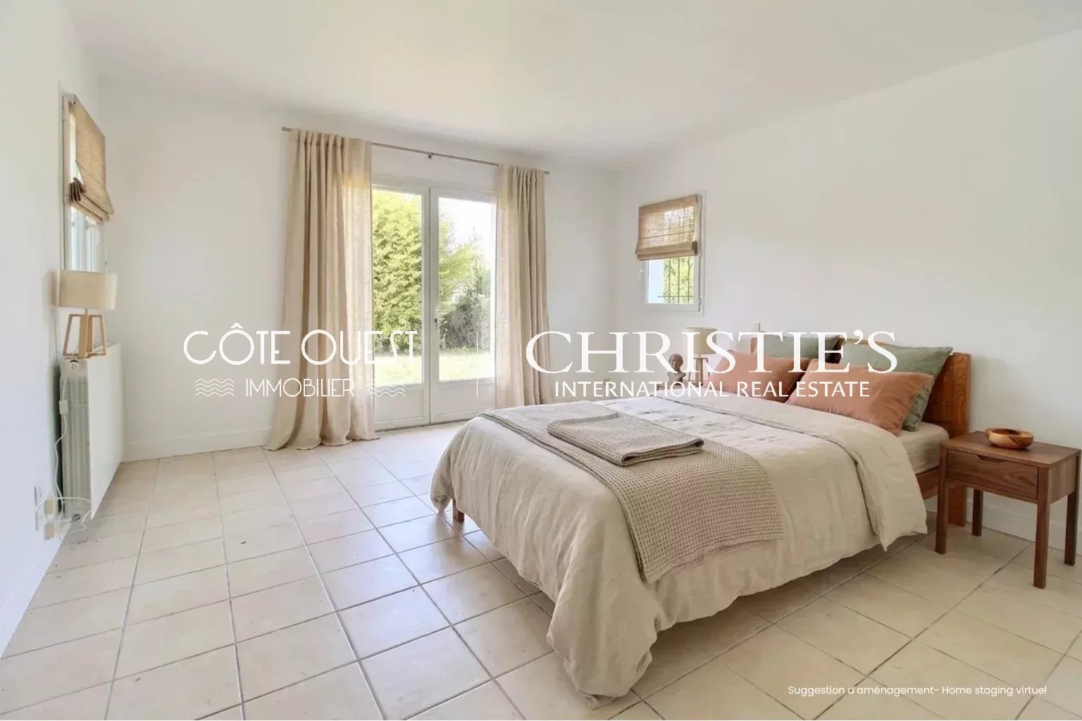 4 Bedroom Villa/Townhouse's Image 6