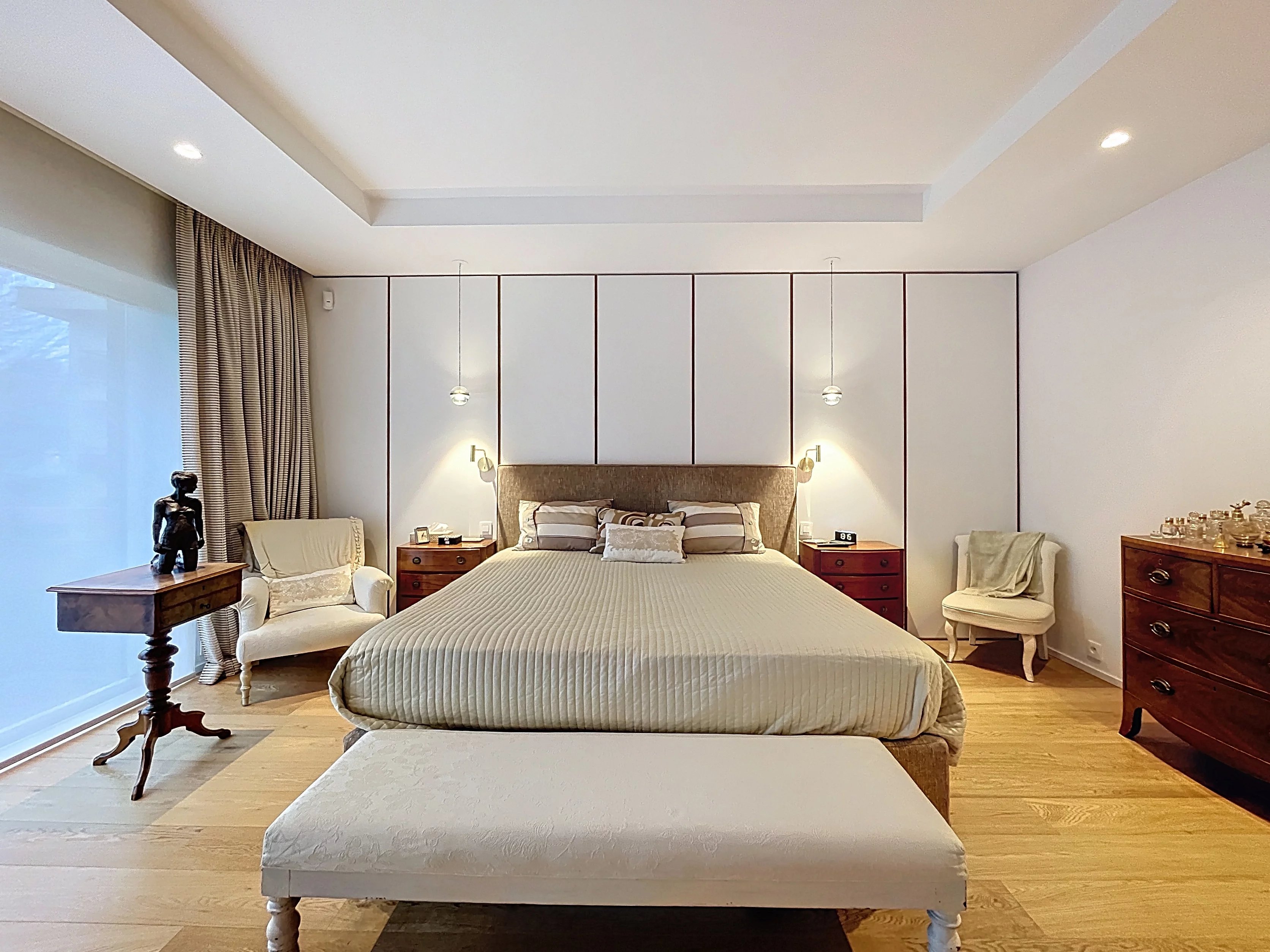 Observatorium - Prestigieuze gerenoveerde flat, terrassen, dubbele garage