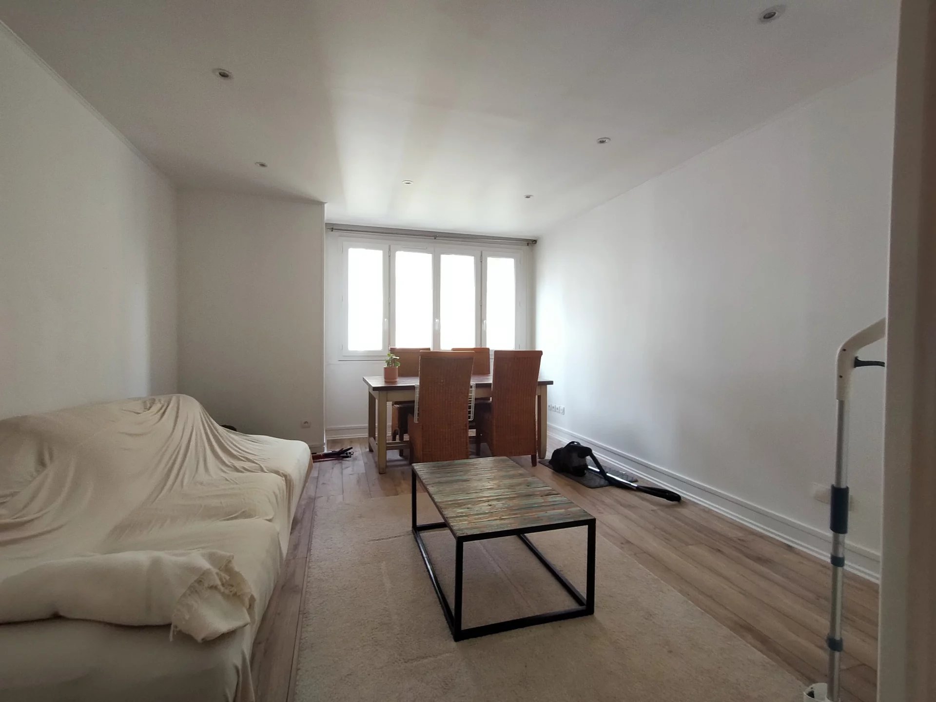 84468816 Location Lyon 6ème