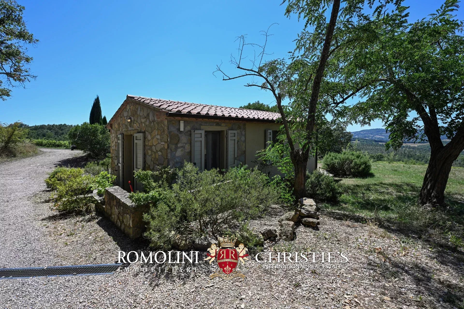 6 Bedroom Vineyard's Image 29