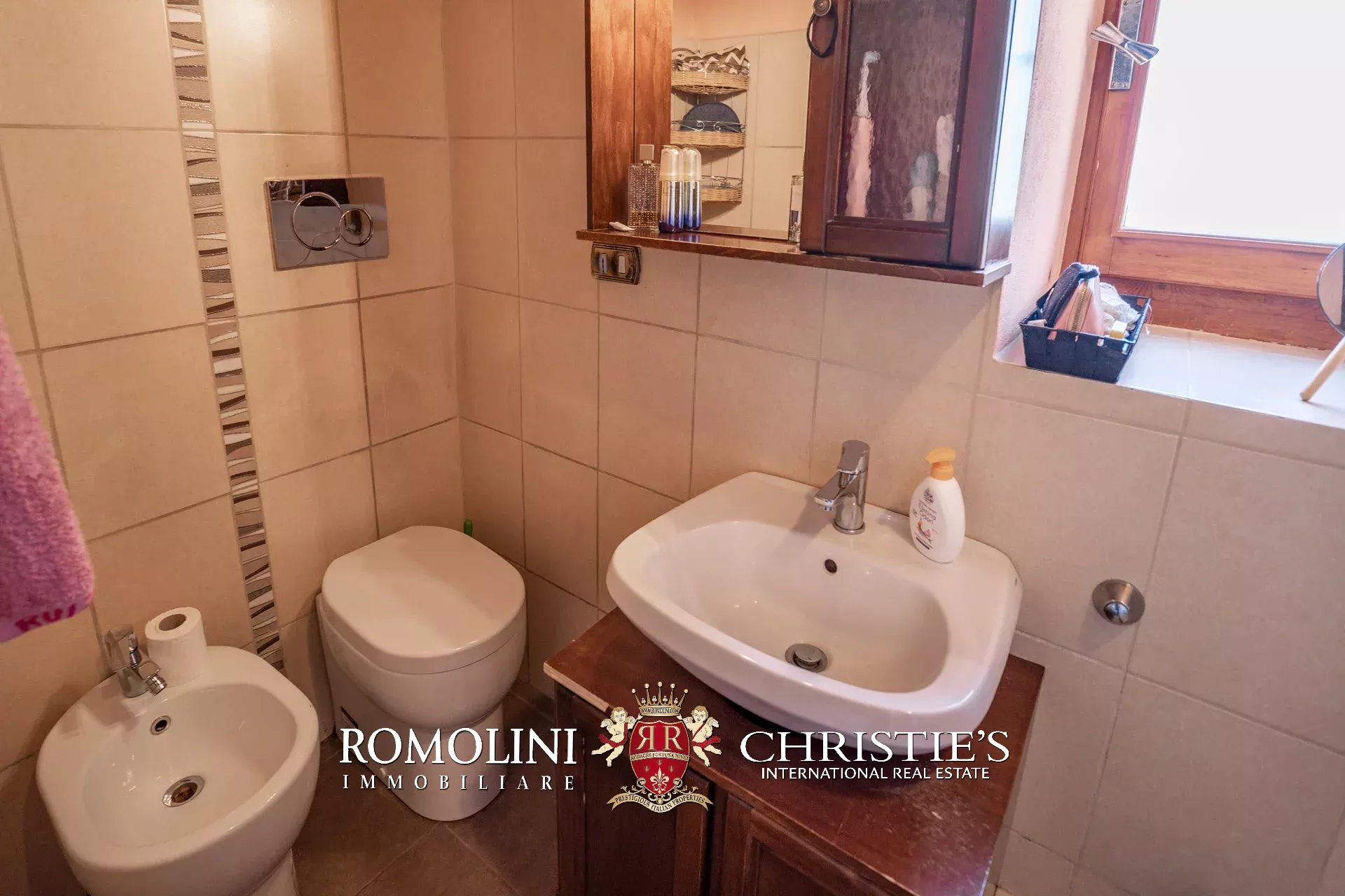 4 Bedroom Villa/Townhouse's Image 36
