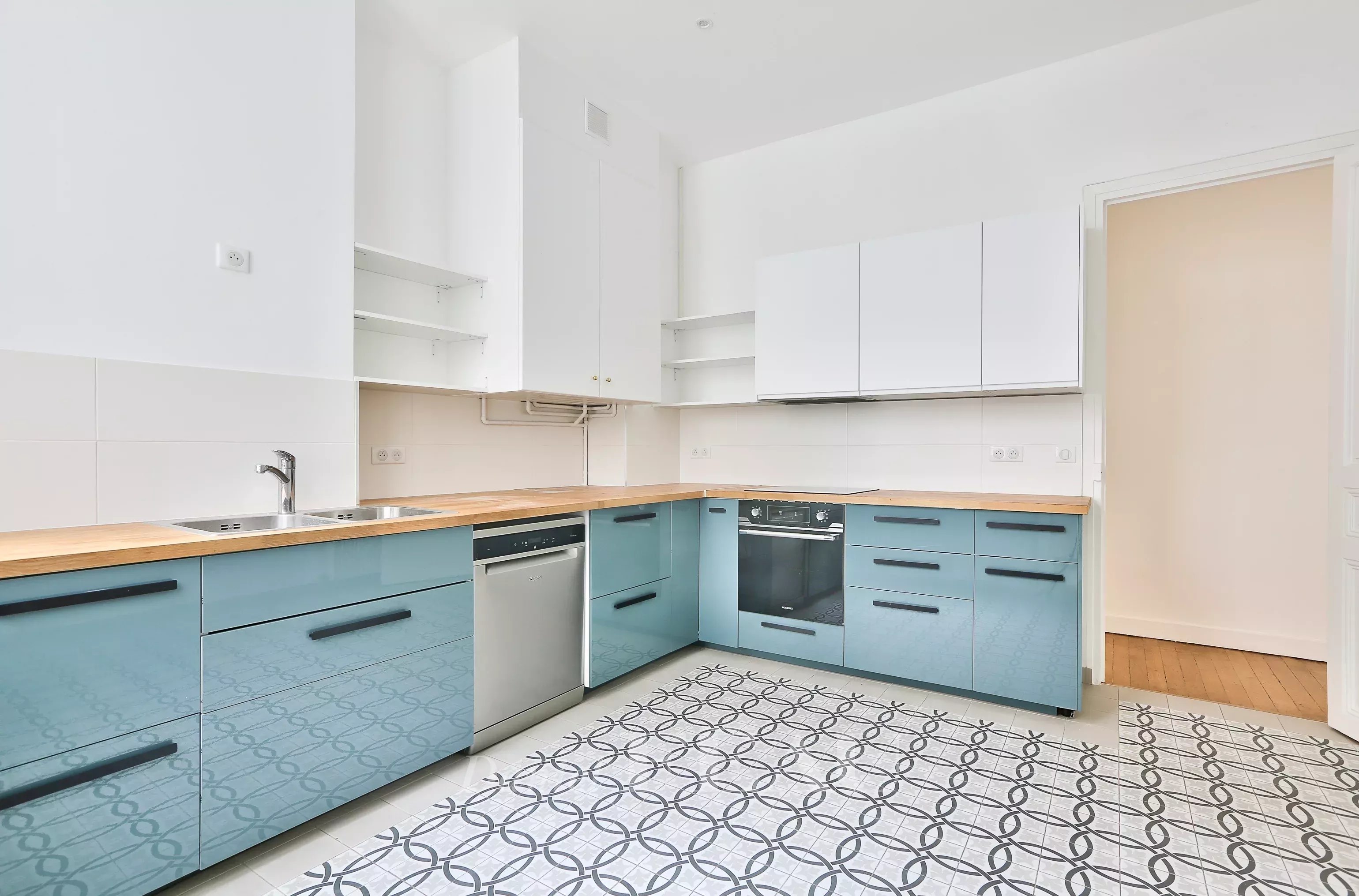 Rental Apartment Paris 17th