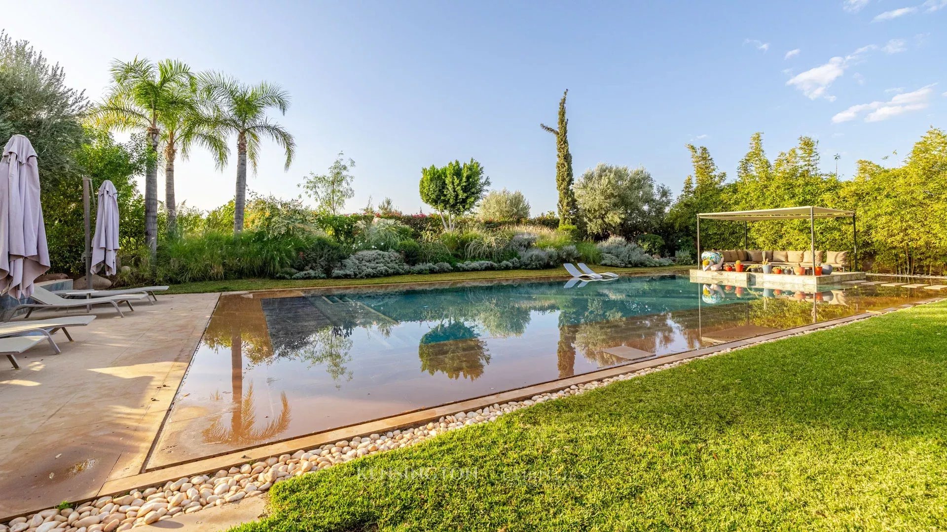 5 Bedroom Villa/Townhouse's Image 25