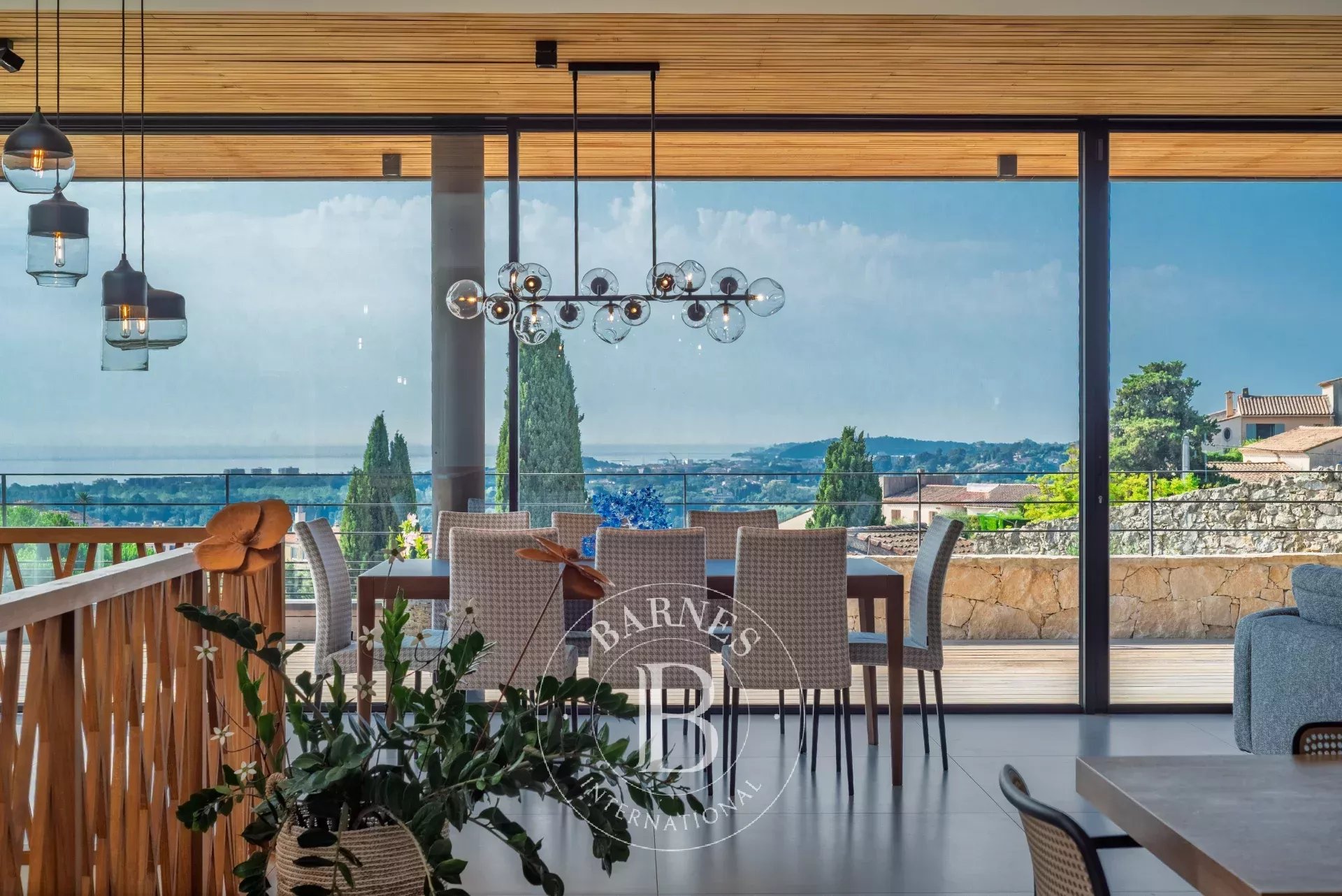 Walking distance from Biot - Stunning recent contemporary villa - Sea and village views - 6 bedrooms - picture 10