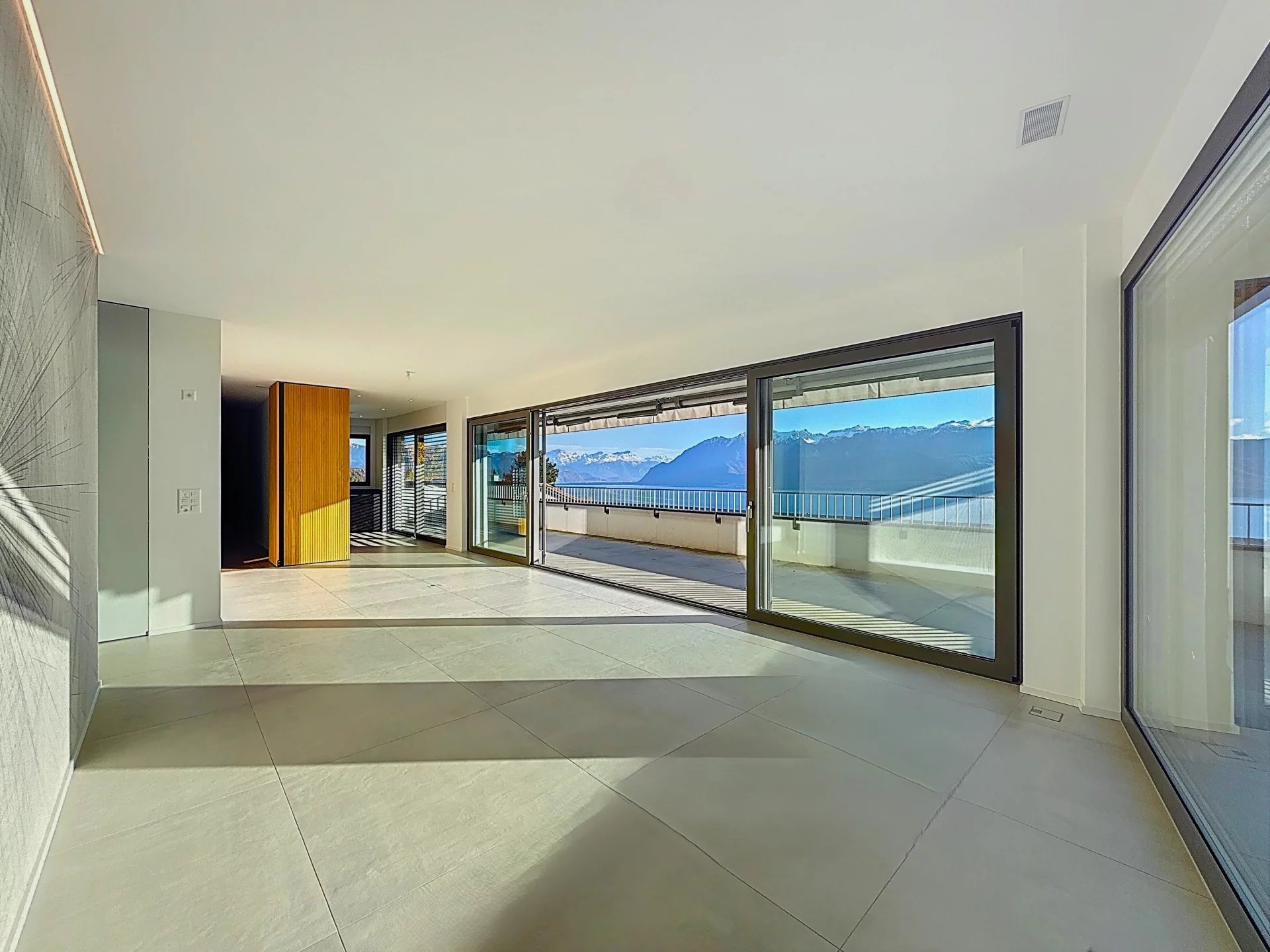 Grandvaux ! Vue spectaculaire sur le Lac !