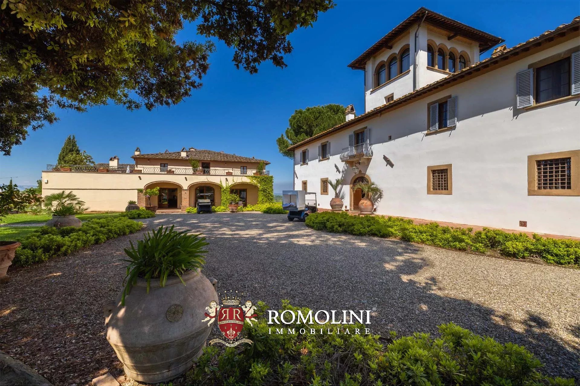 37 Bedroom Villa/Townhouse's Image 15