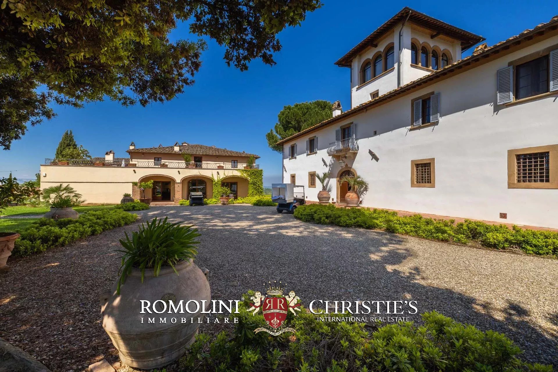 37 Bedroom Villa/Townhouse's Image 15