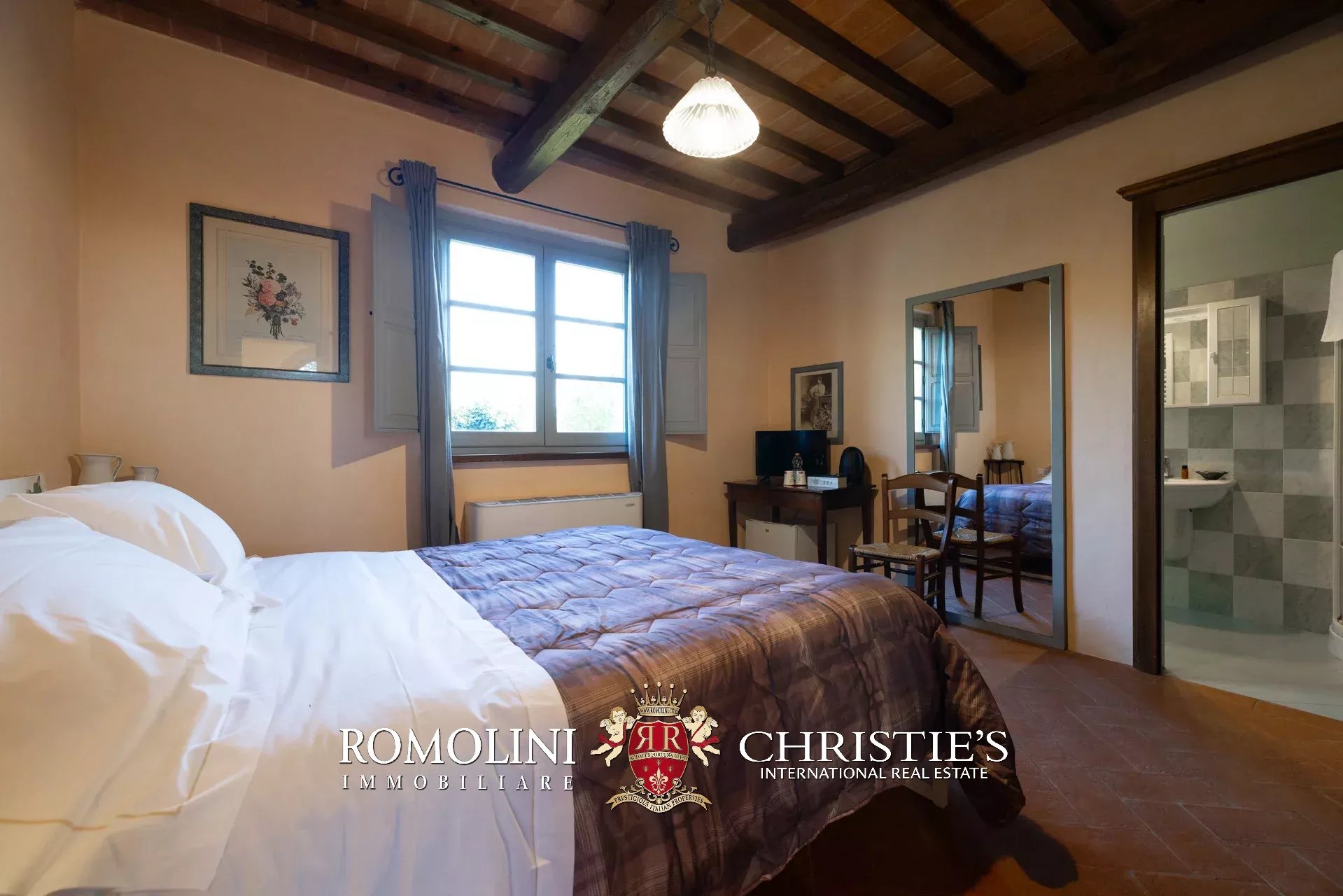 13 Bedroom Villa/Townhouse's Image 64
