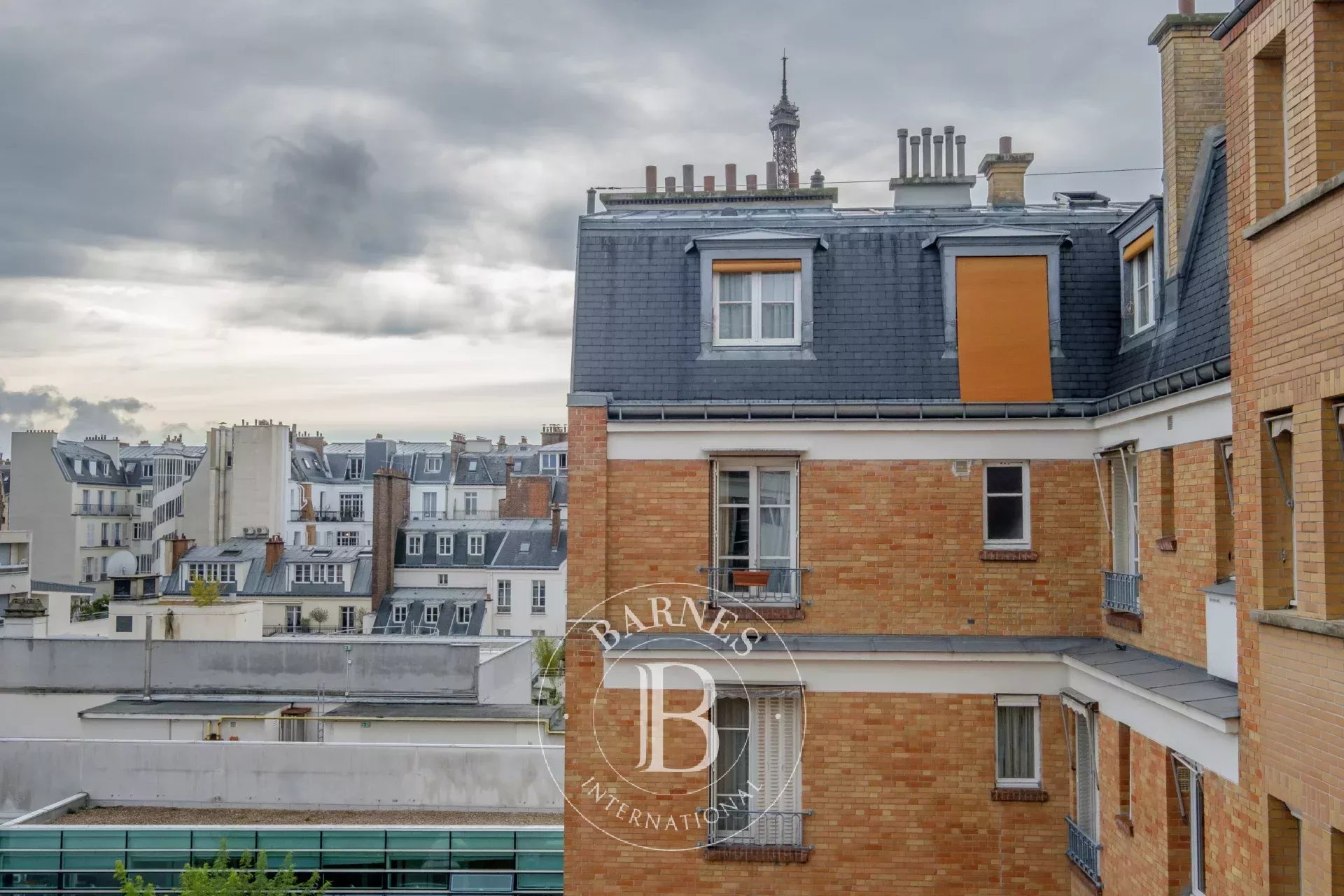 Daire Paris 7ème - picture 12