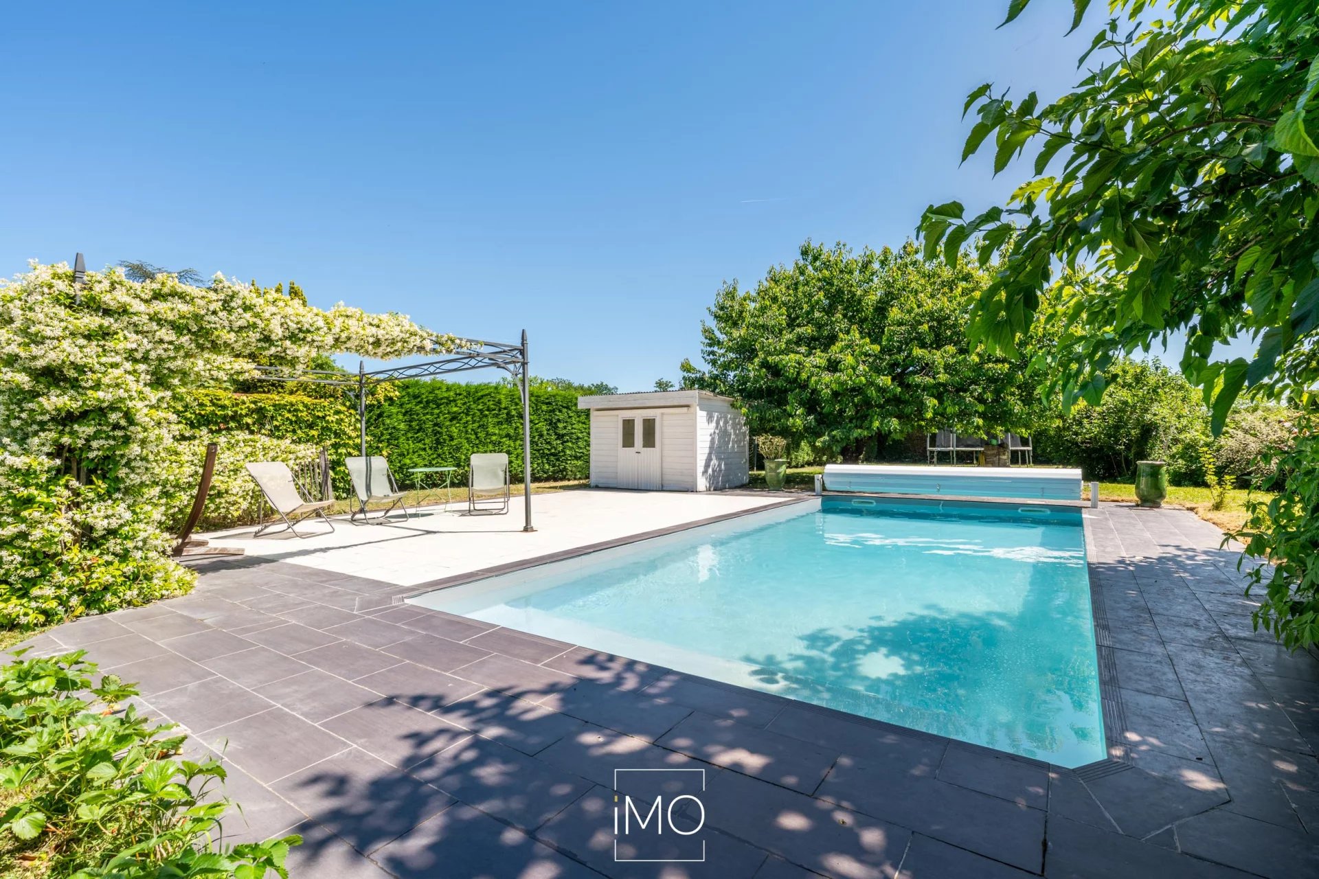 Belle maison familiale de 213 m² entièrement rénovée à Quincieux