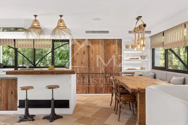 Luxury Villa for Sale in Mougins | Exceptional Family Estate — photo 6