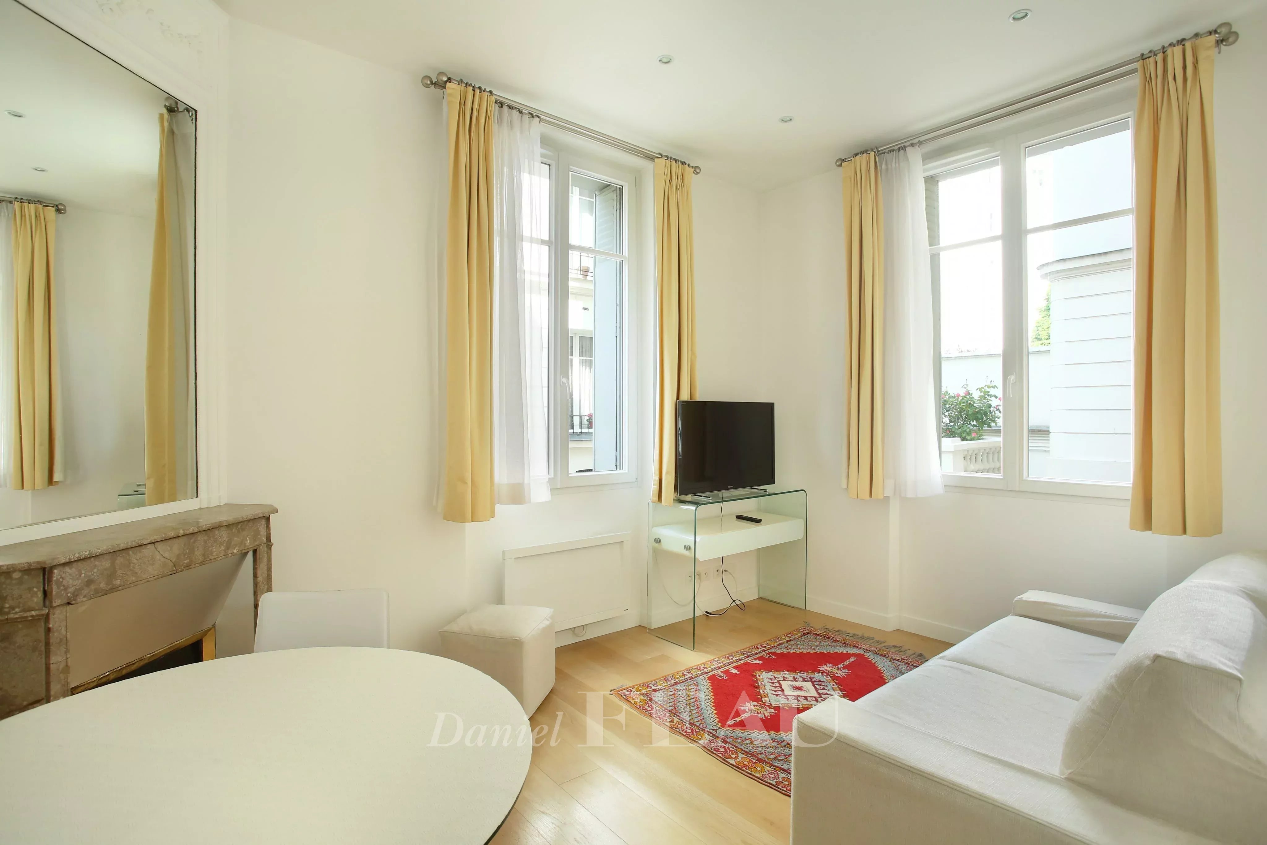 Rental Apartment Paris 16th