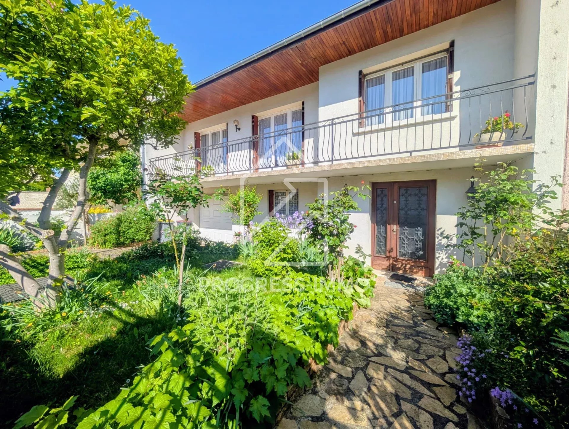 Agence immobilière de 