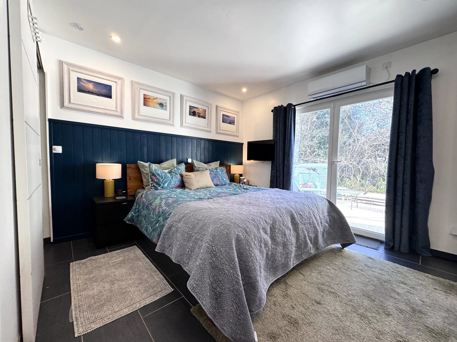 ENTRECASTEAUX RENOVATED VILLA