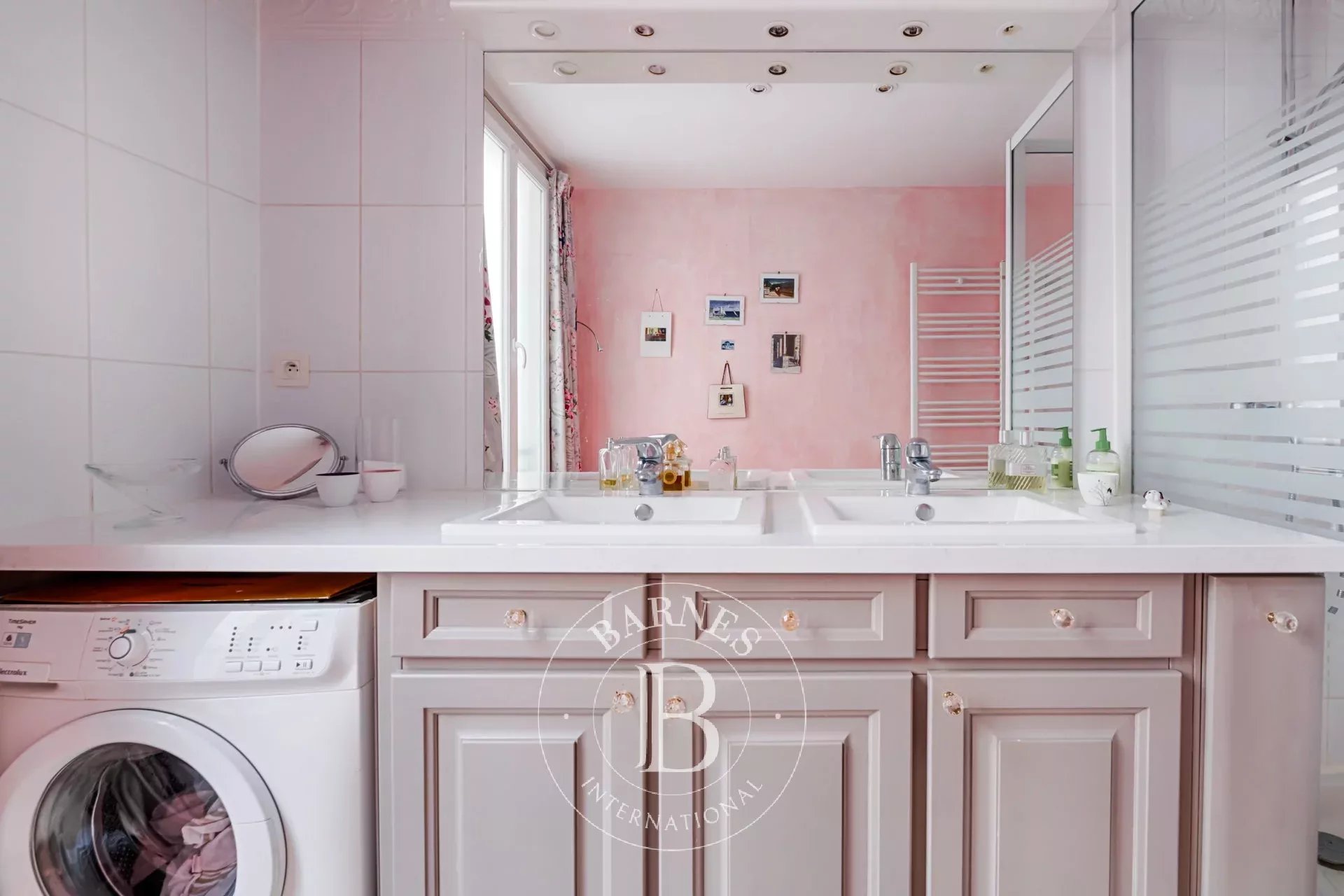 Daire Paris 4ème - picture 14