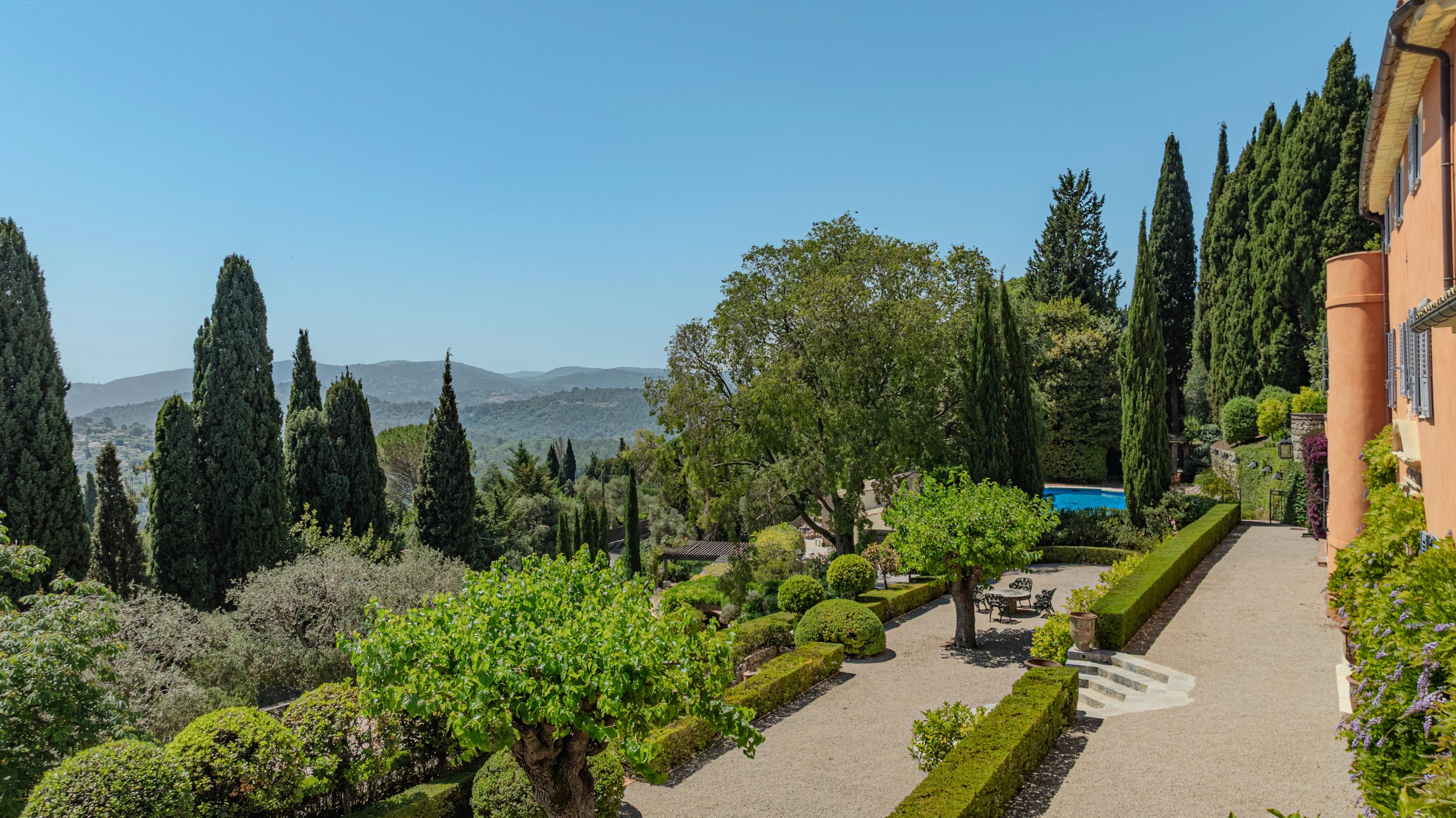 Grasse - Propriété d'exception avec vue panoramique jusqu'à la mer