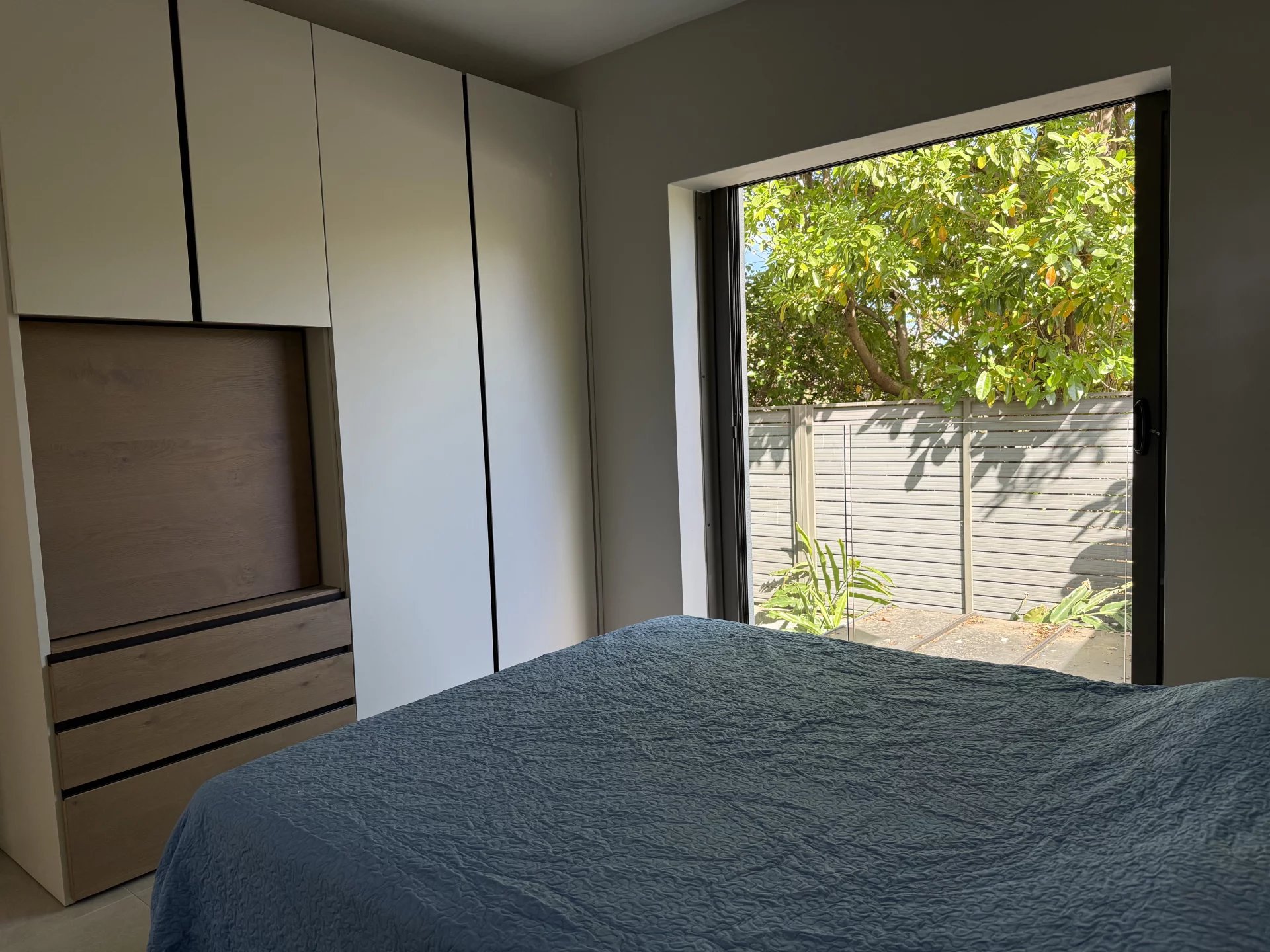 Daire Rivière Noire - picture 11