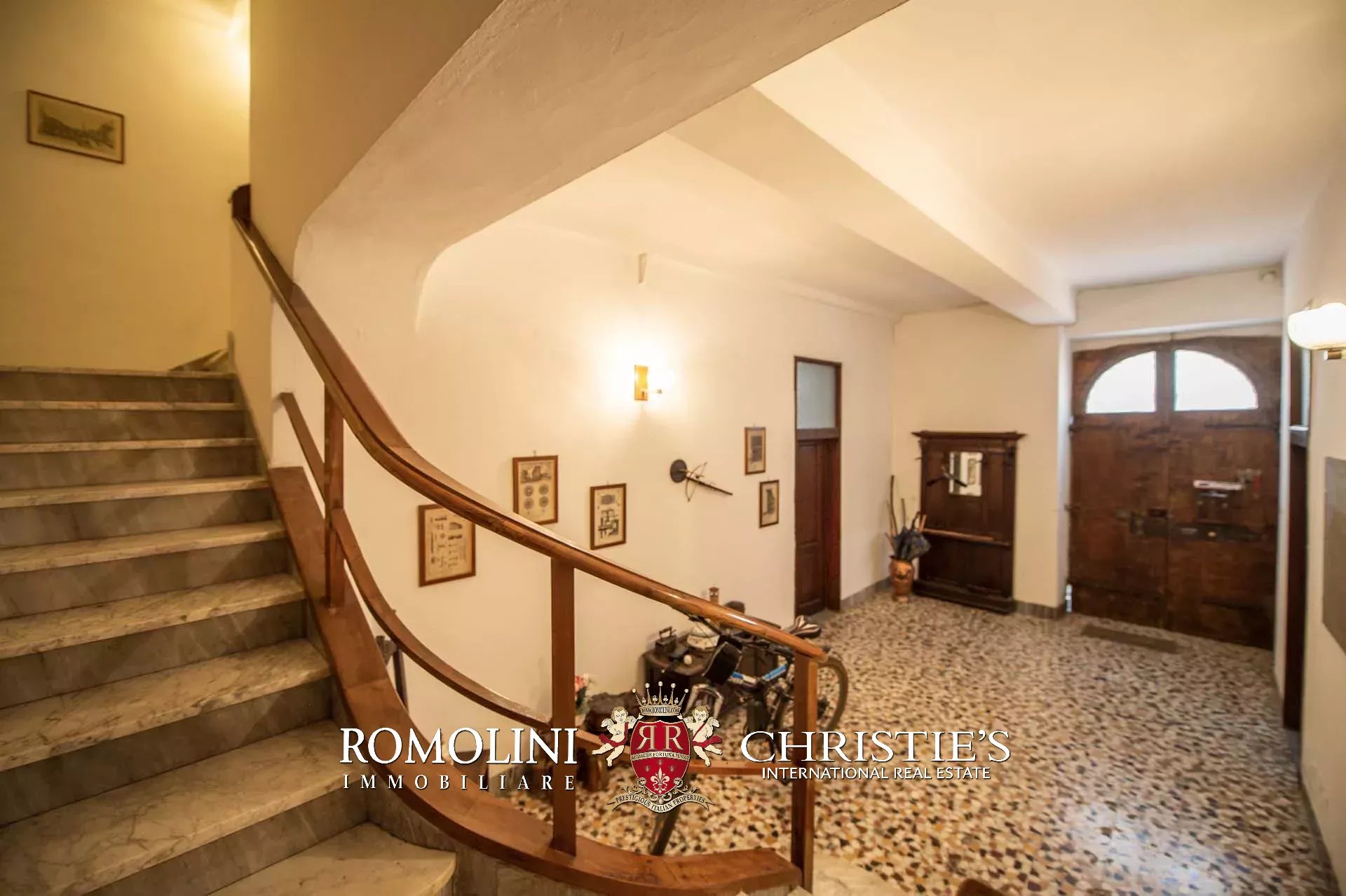 4 Bedroom Villa/Townhouse's Image 50