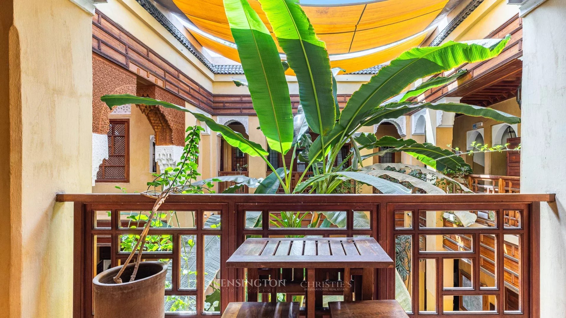 9 Bedroom Villa/Townhouse's Image 17