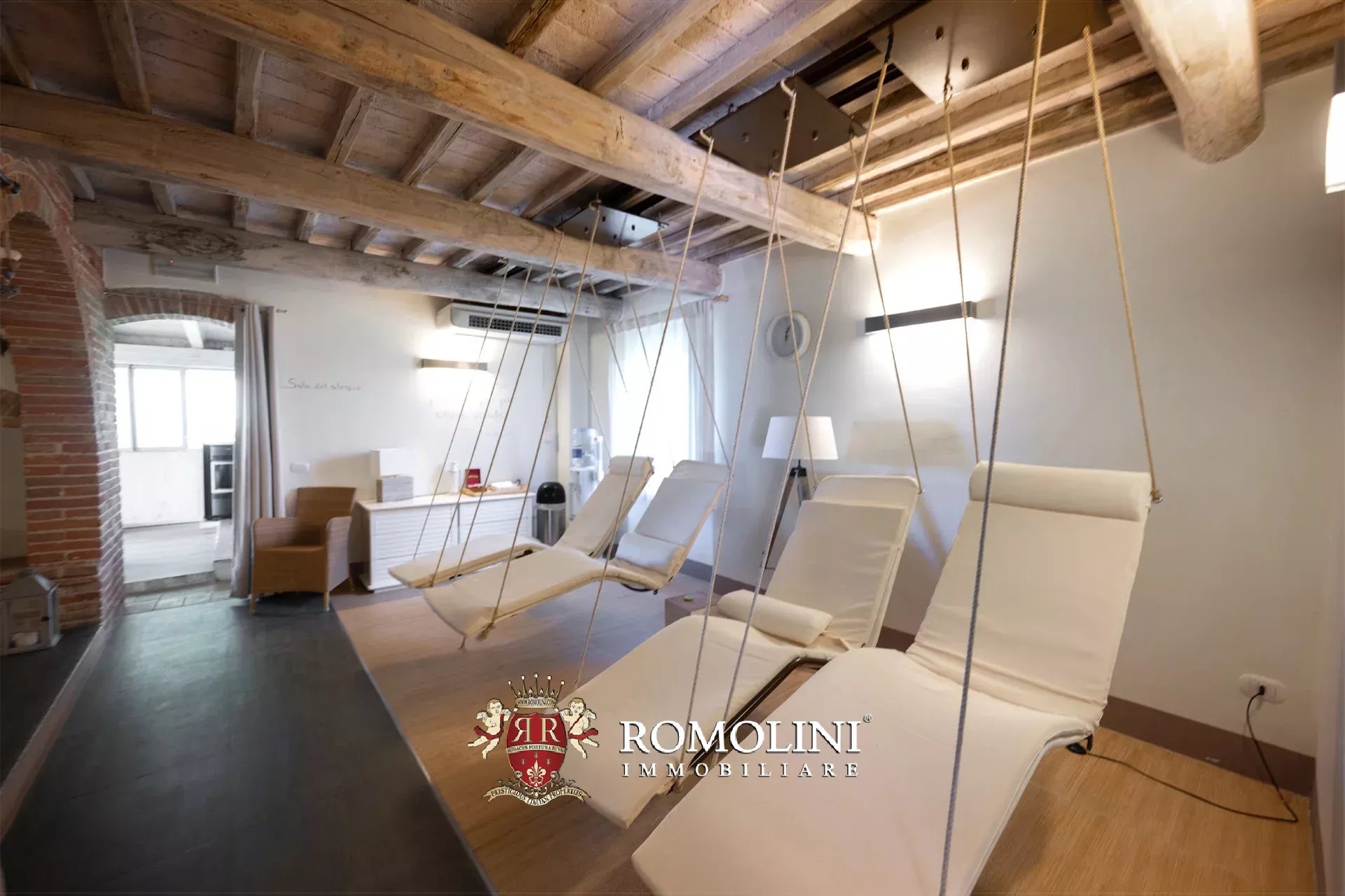 16 Bedroom Villa/Townhouse's Image 53